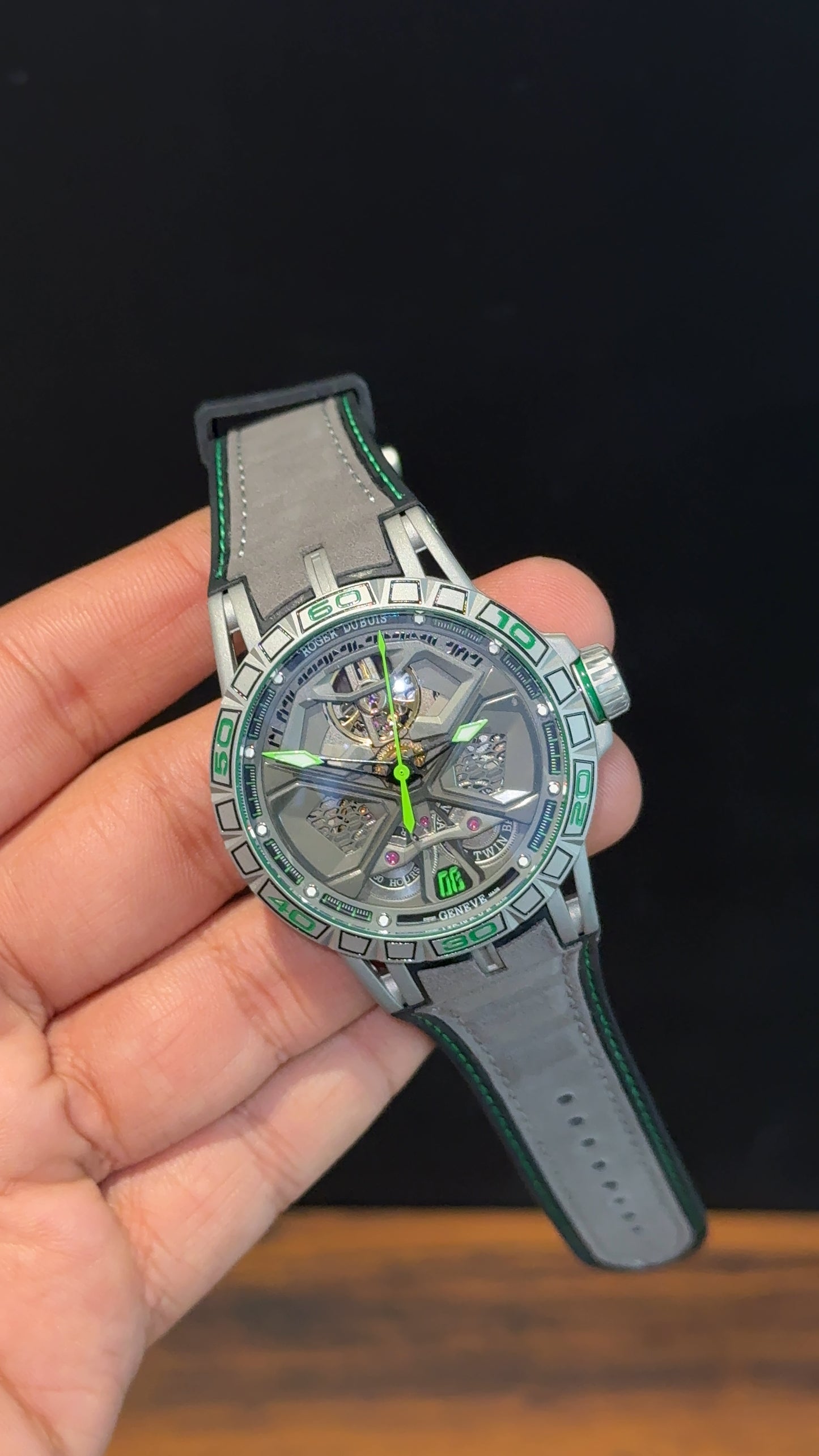 Premium Roger Dubuis | Silver | RD630 | Excalibur Spider | Grey Strap | Pendulum | X Grey Dial