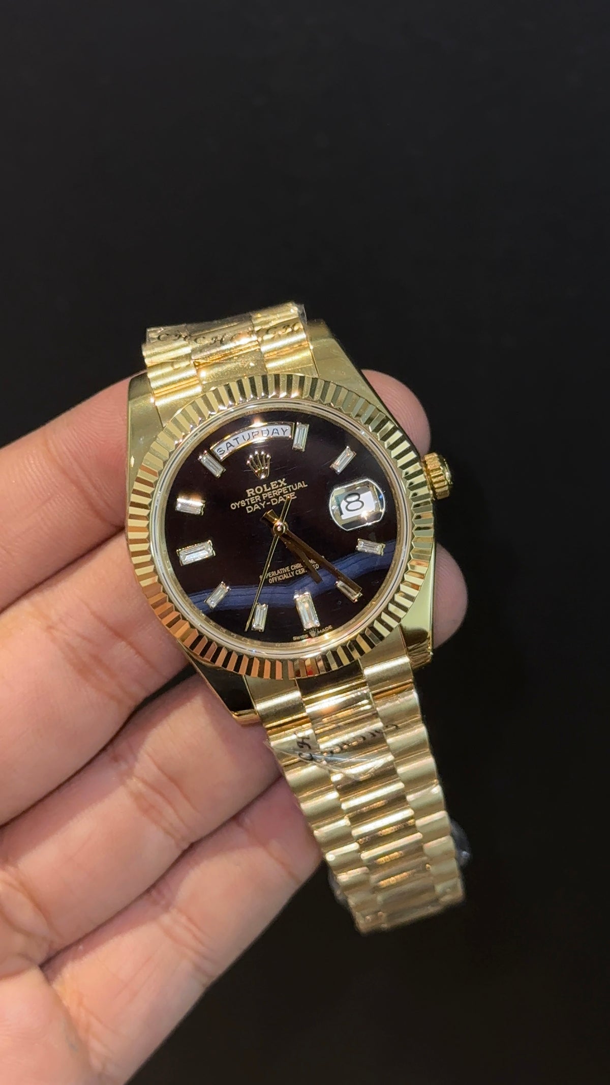 Premium Daydate | Gold Chain | Black Meteorite Dial