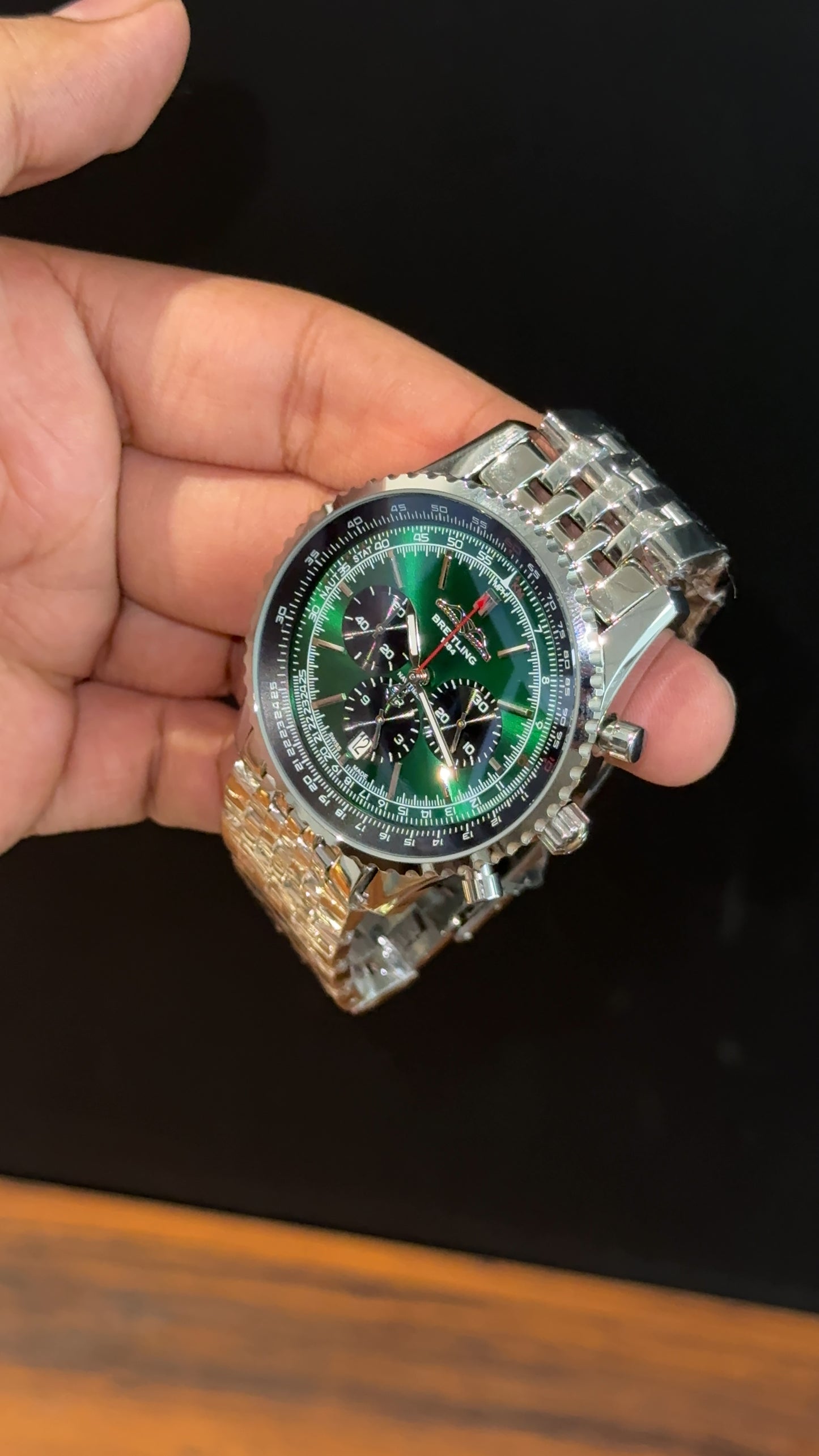 Brietling | Silver Jubilee Chain | Black Chrono | Green Dial