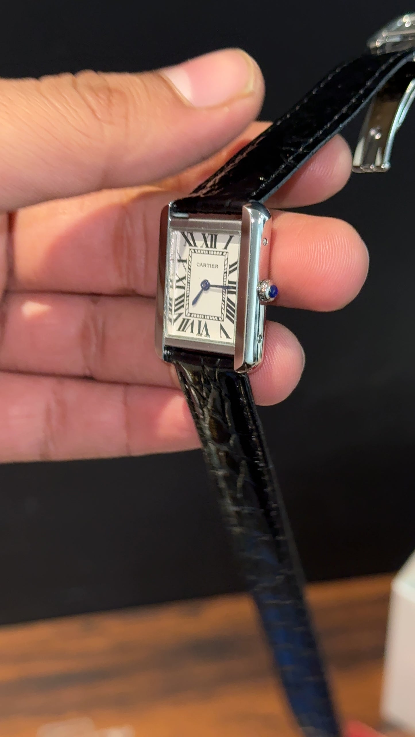 Cartier Tank | Silver | Woman | Black Leather Strap | White Dial