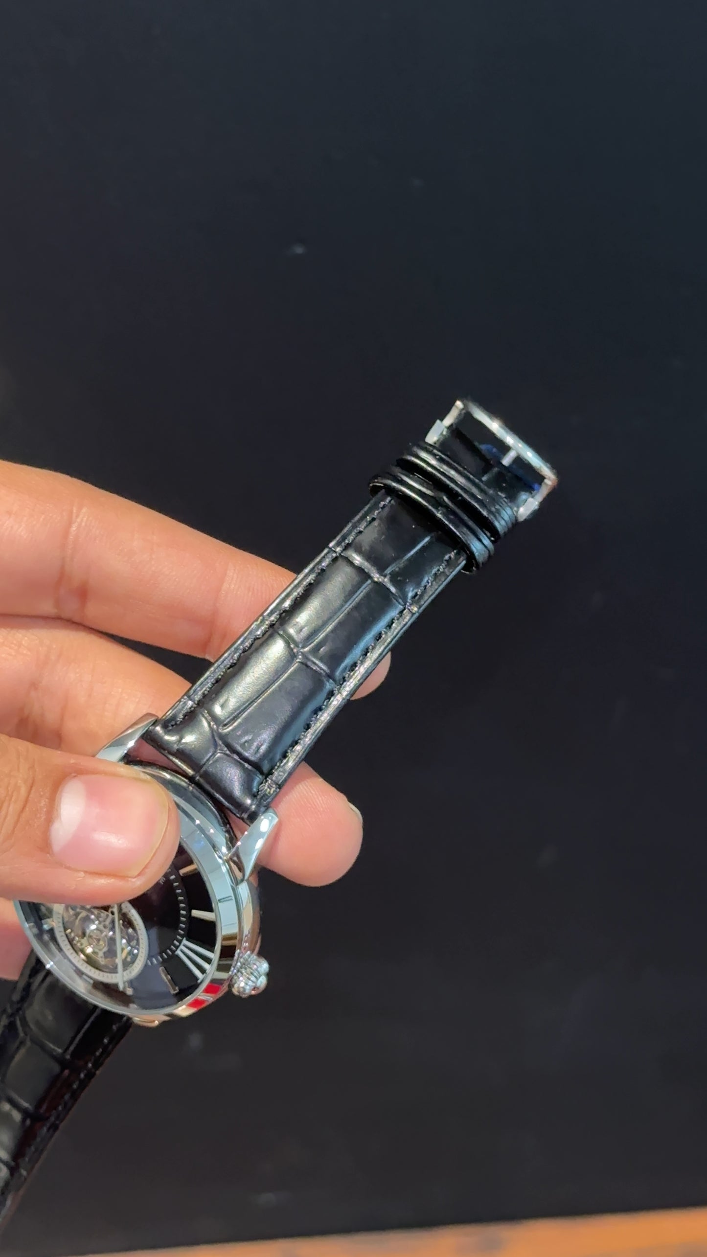 Pp Auto | Pendulum | Silver | Black Strap | Black Circle Dial