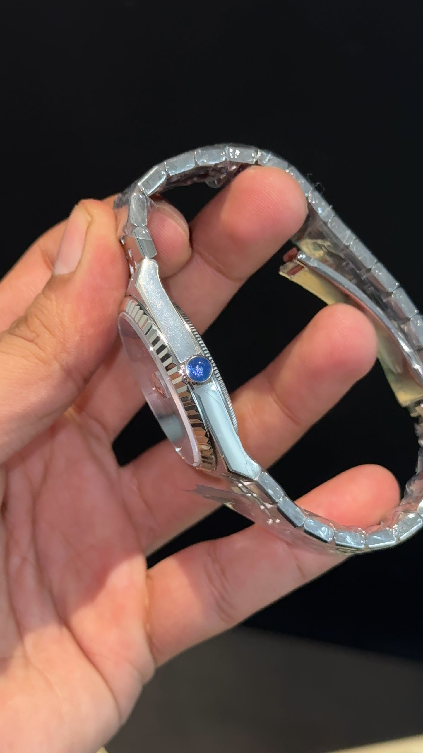 Premium Land Dweller | Silver Chain | Tiffany Dial