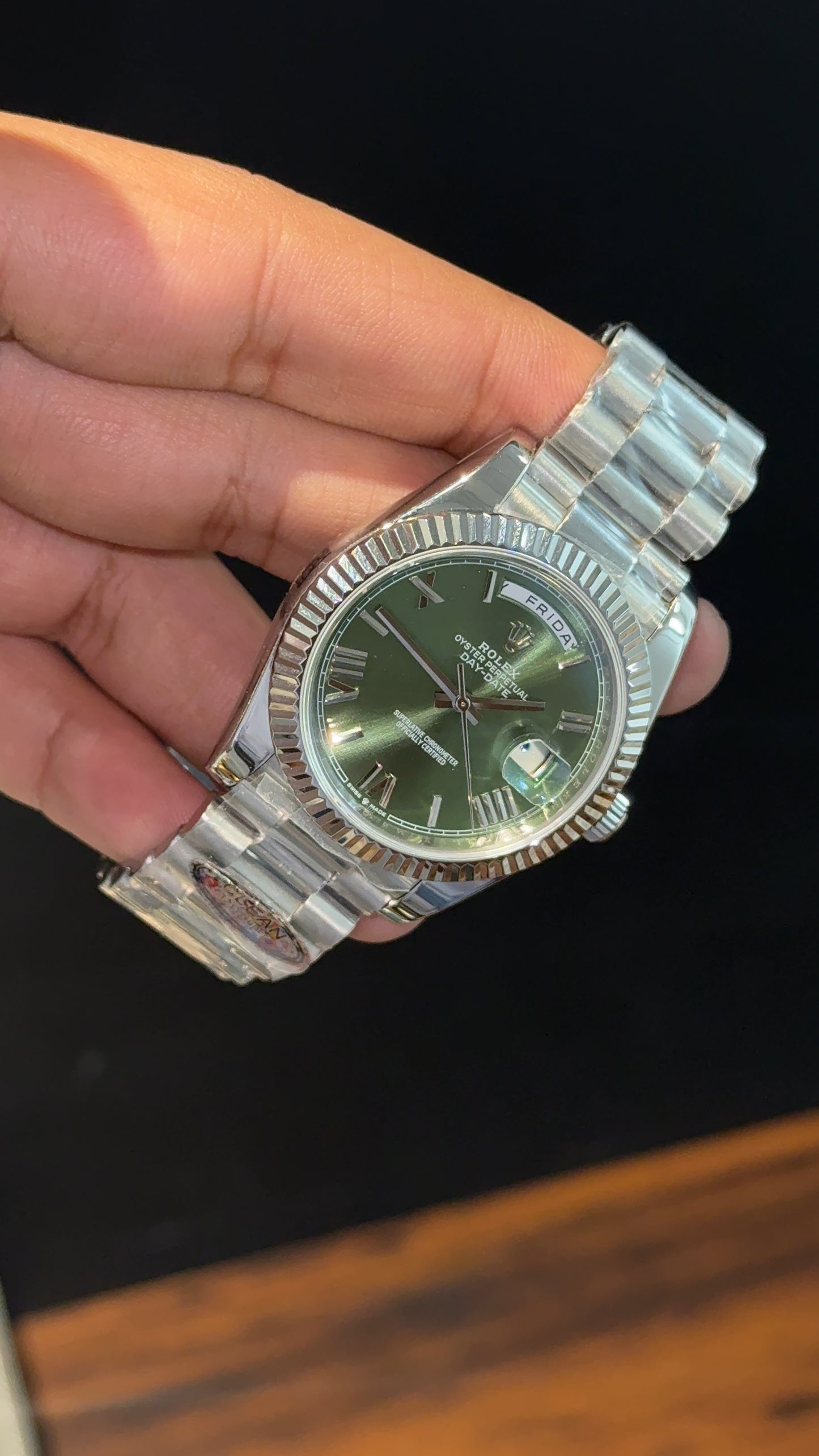 Premium DayDate | Silver Chain | Olive Green Dial