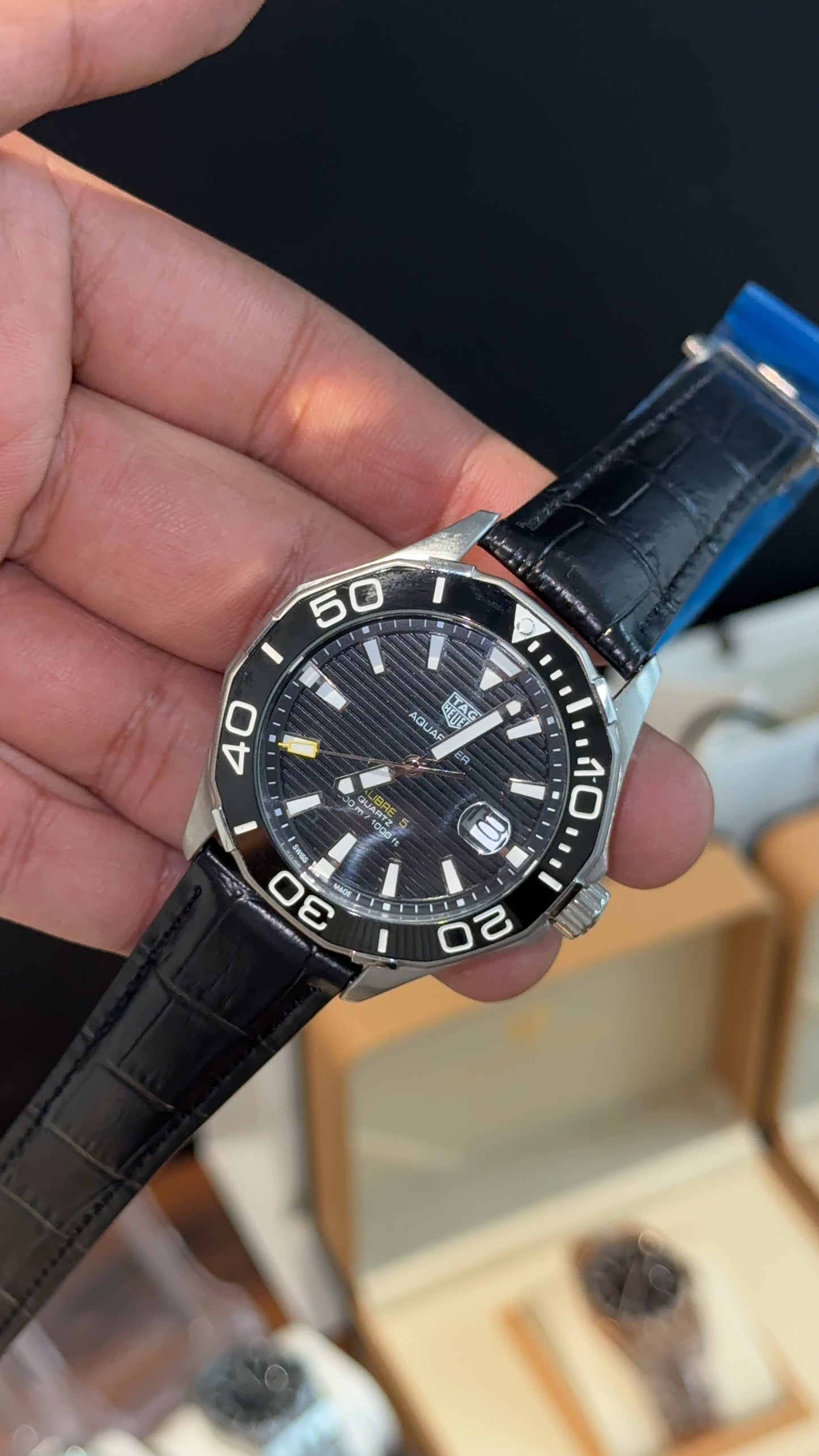 Tag Aquaracer | Calibre 05 | Back Leather Strap | Black Dial