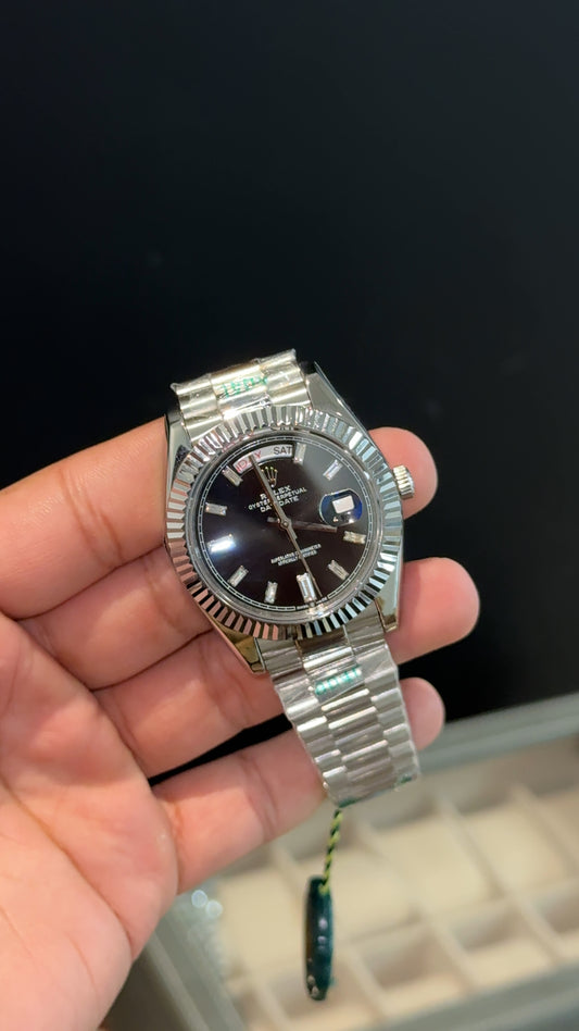 DayDate | Silver Chain | Pearls Digits | Black Dial