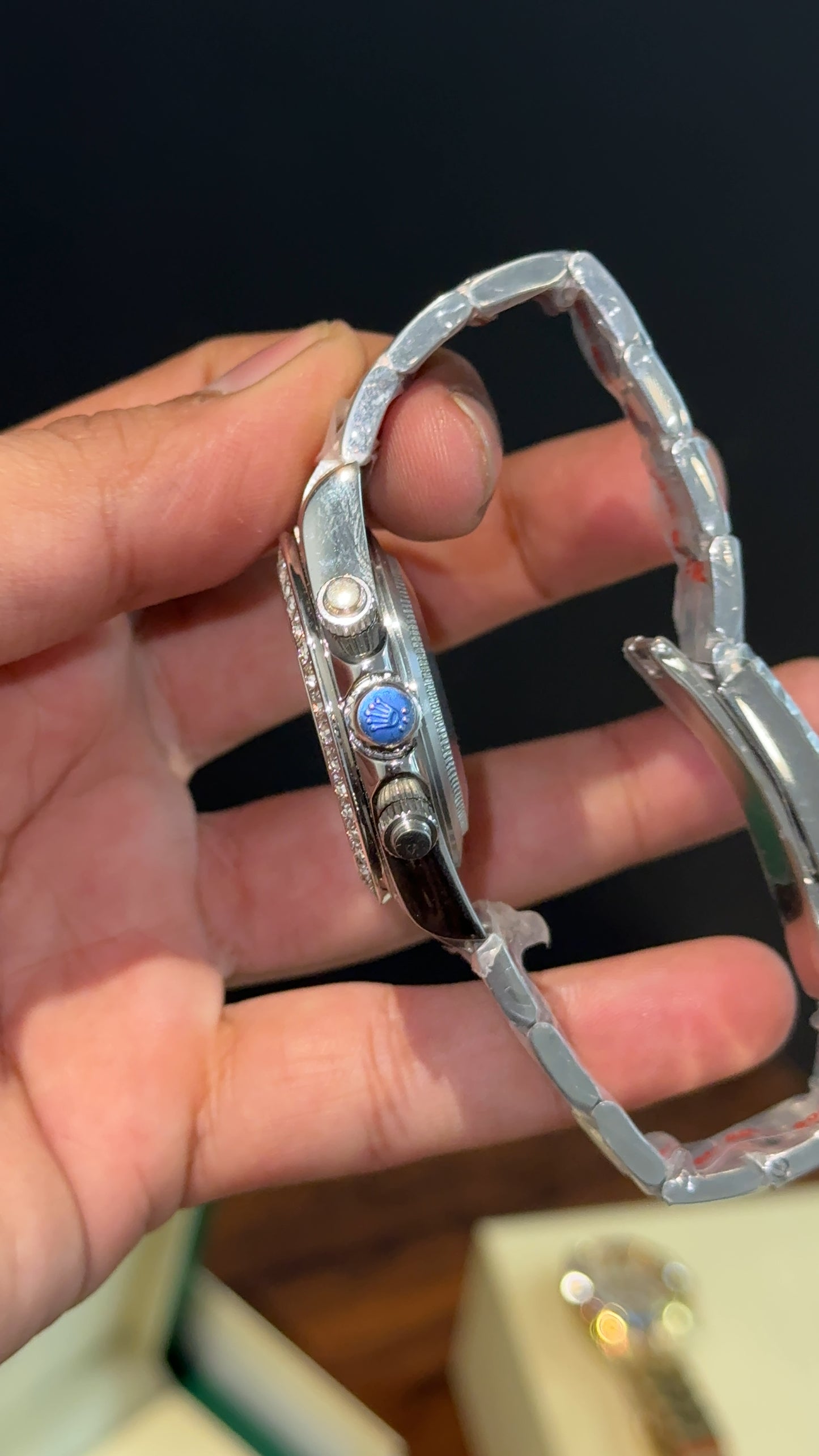 Daytona | Silver Diamond Case | Silver Chain | Diamond Digit | Mehroon Chrono | Shadow White Dial