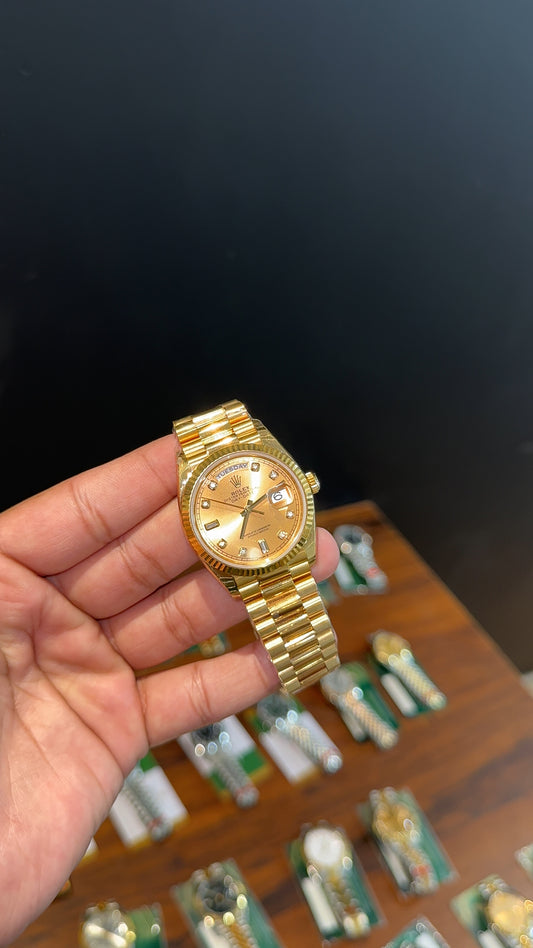 Premium Daydate | 36mm | Gold Chain | Gold Diamond Dial