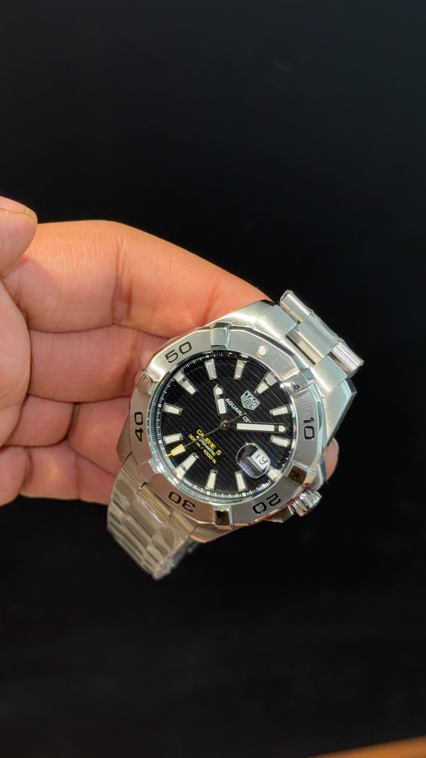 Tag Aquaracer | Calibre 5 | Silver Chain | Plain Bezel | Black Dial