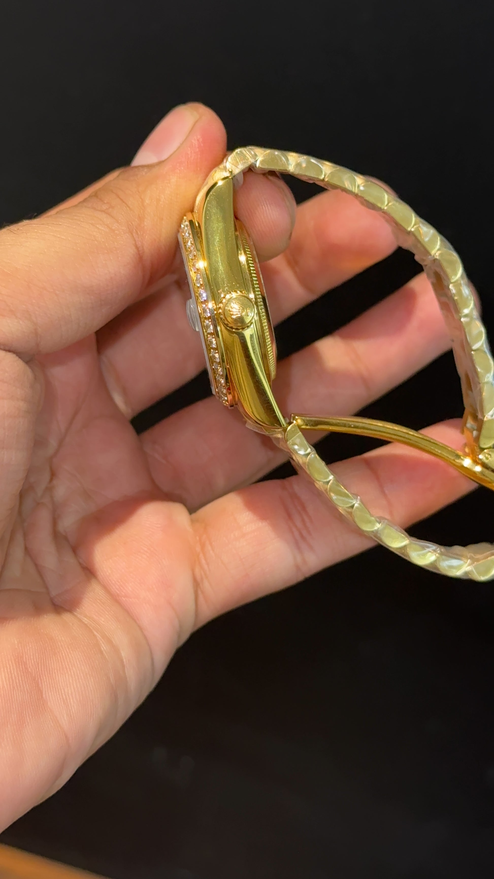 Daydate | 36mm | Gold Chain | Diamond Case | Purplish Index Dial - twentyfour
