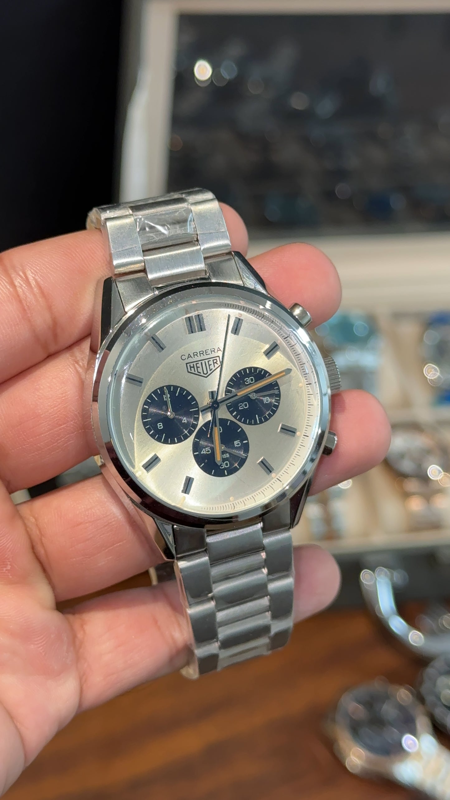 Tag Carrera | Silver Chain | Black Chrono | White Dial