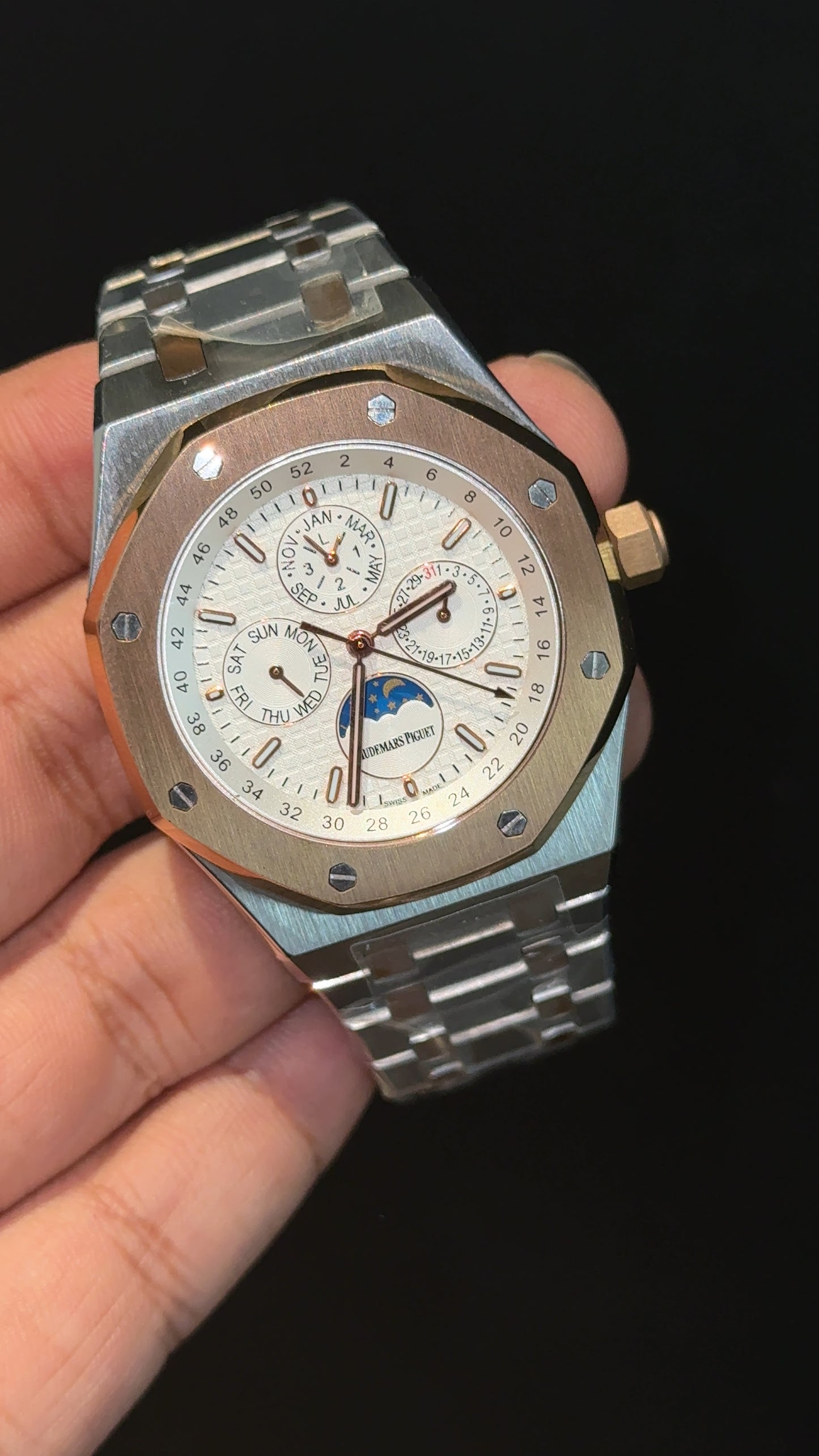 AP Auto | Rose Two Tone | Chrono | Calendar Edition | White Dial