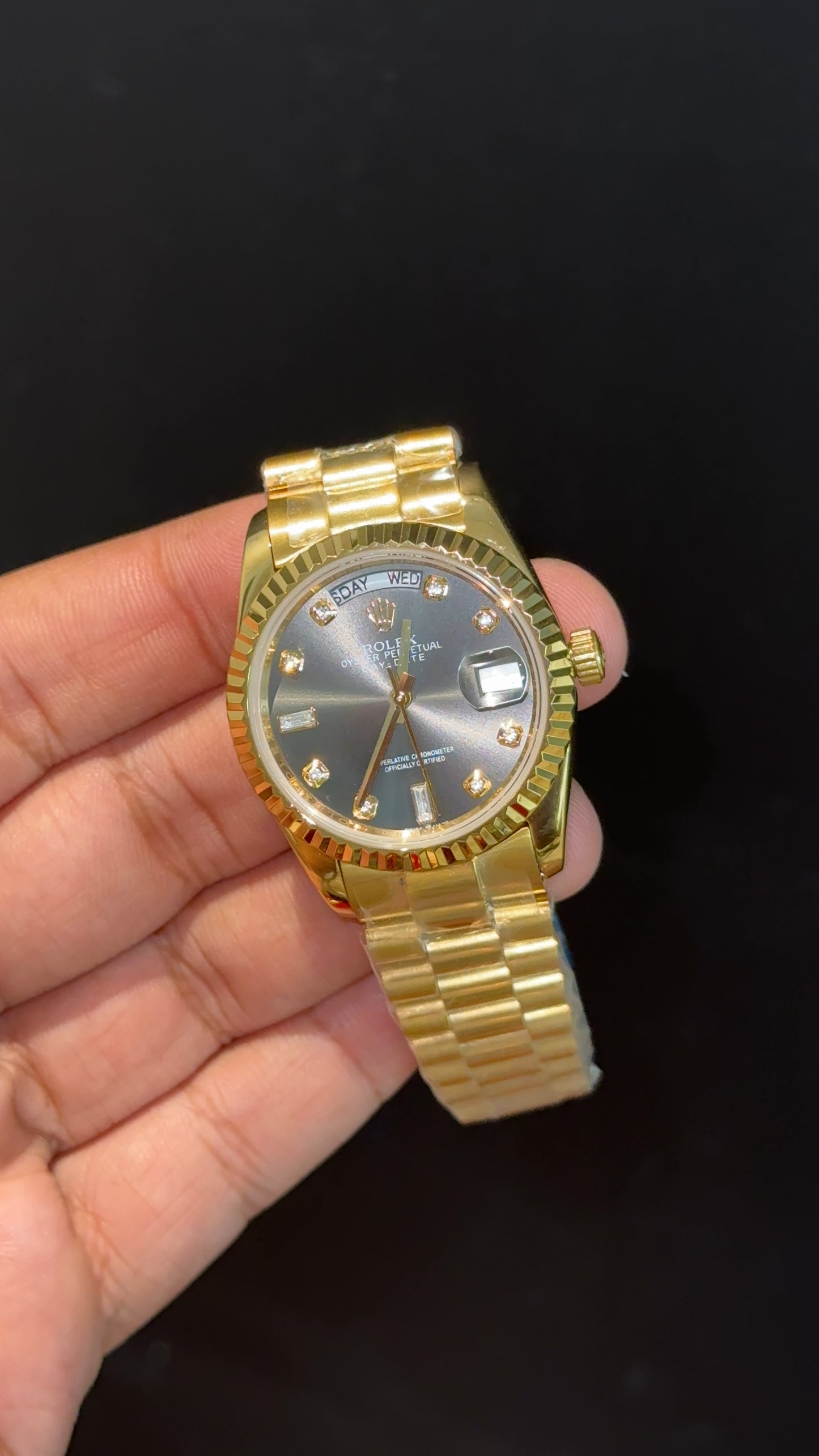 Daydate | 36mm | Gold Chain | Diamond Case | Diamond Digit | Light Grey Dial - twentyfour