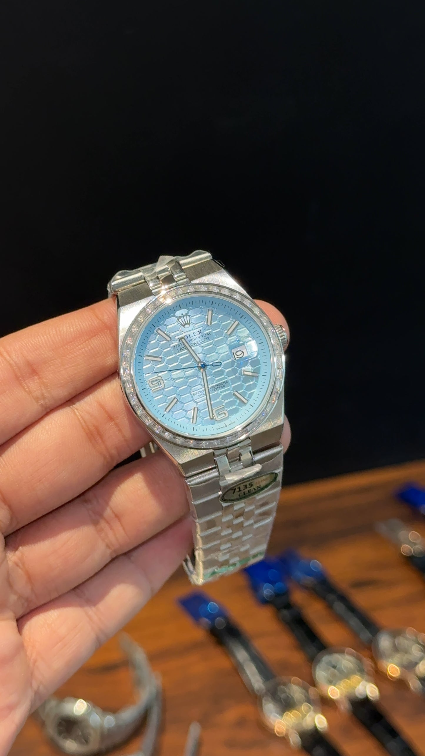 Land Dweller | Silver Chain | Diamond Bezel | Sky Blue Textured Dial