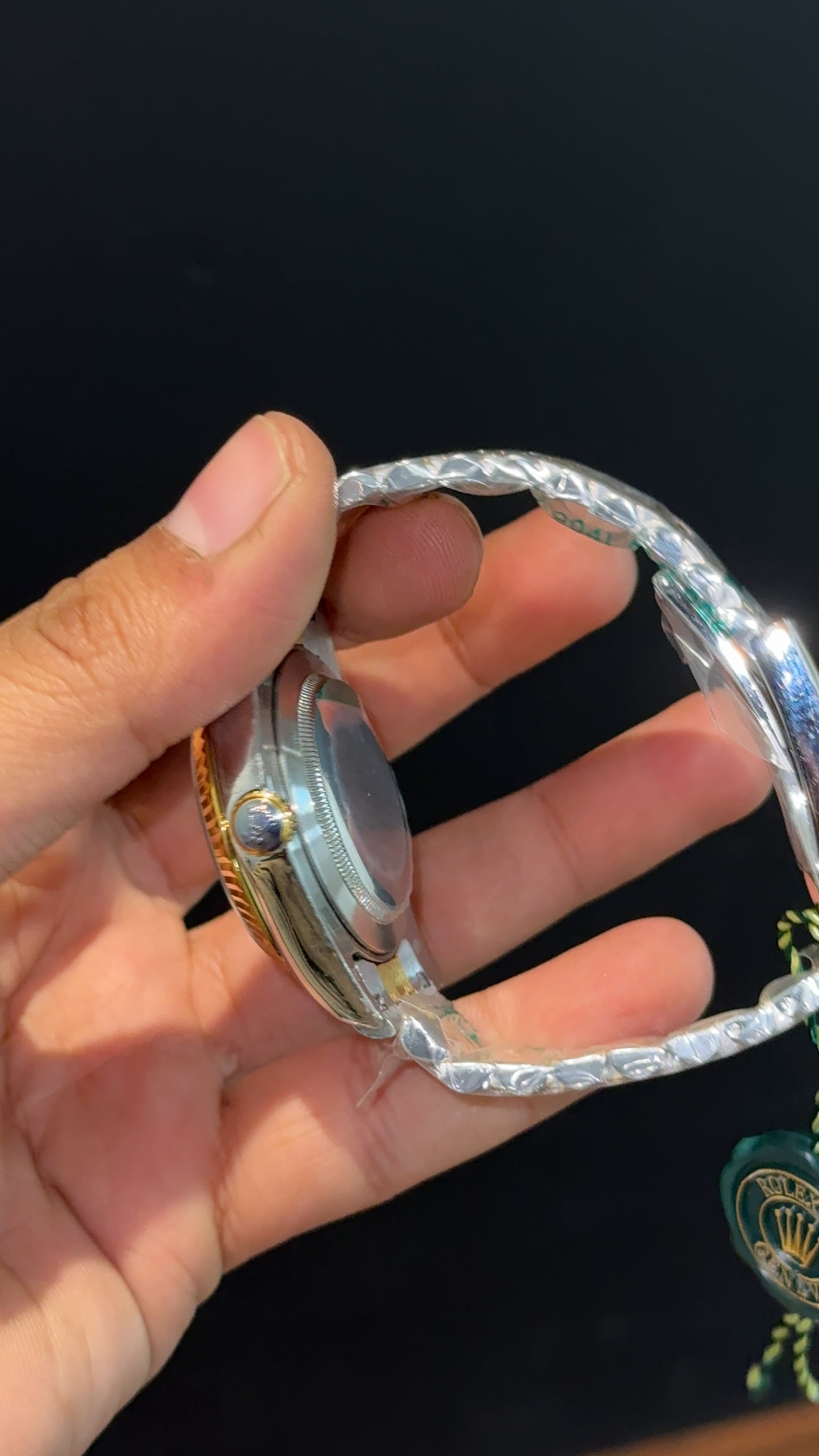 Sky Dweller | Gold Two Tone Jubilee | Black Dial