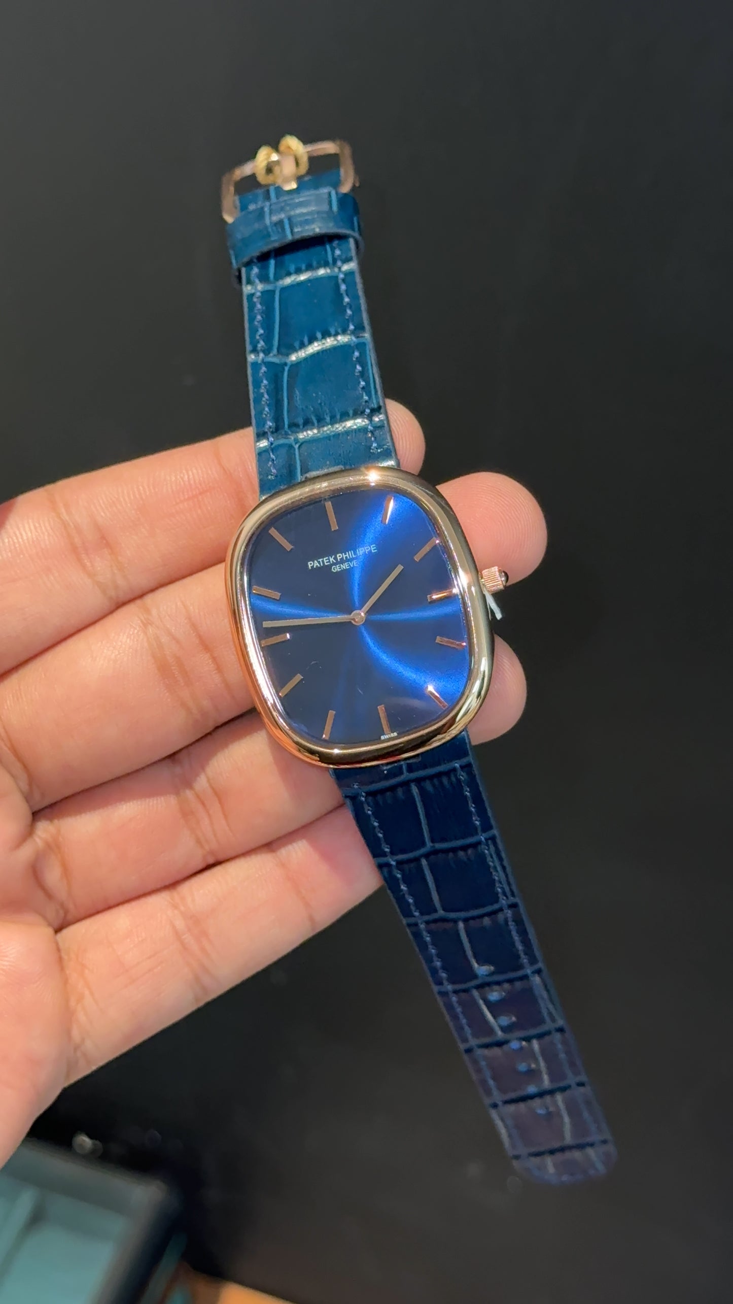 Pp Ellipse | Rose Case | Blue Leather Strap | Blue Ebony Dial