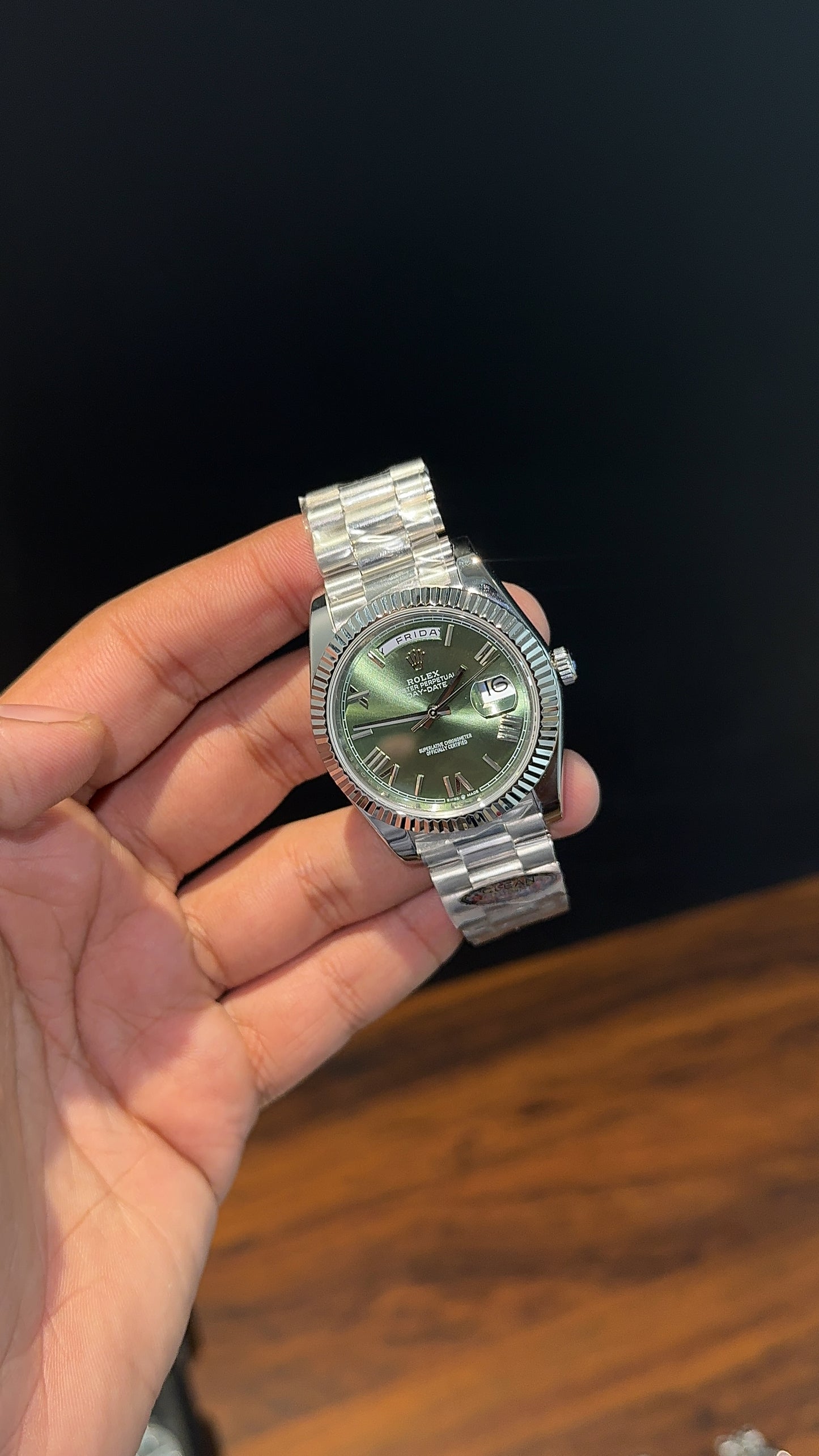 Premium DayDate | Silver Chain | Olive Green Dial