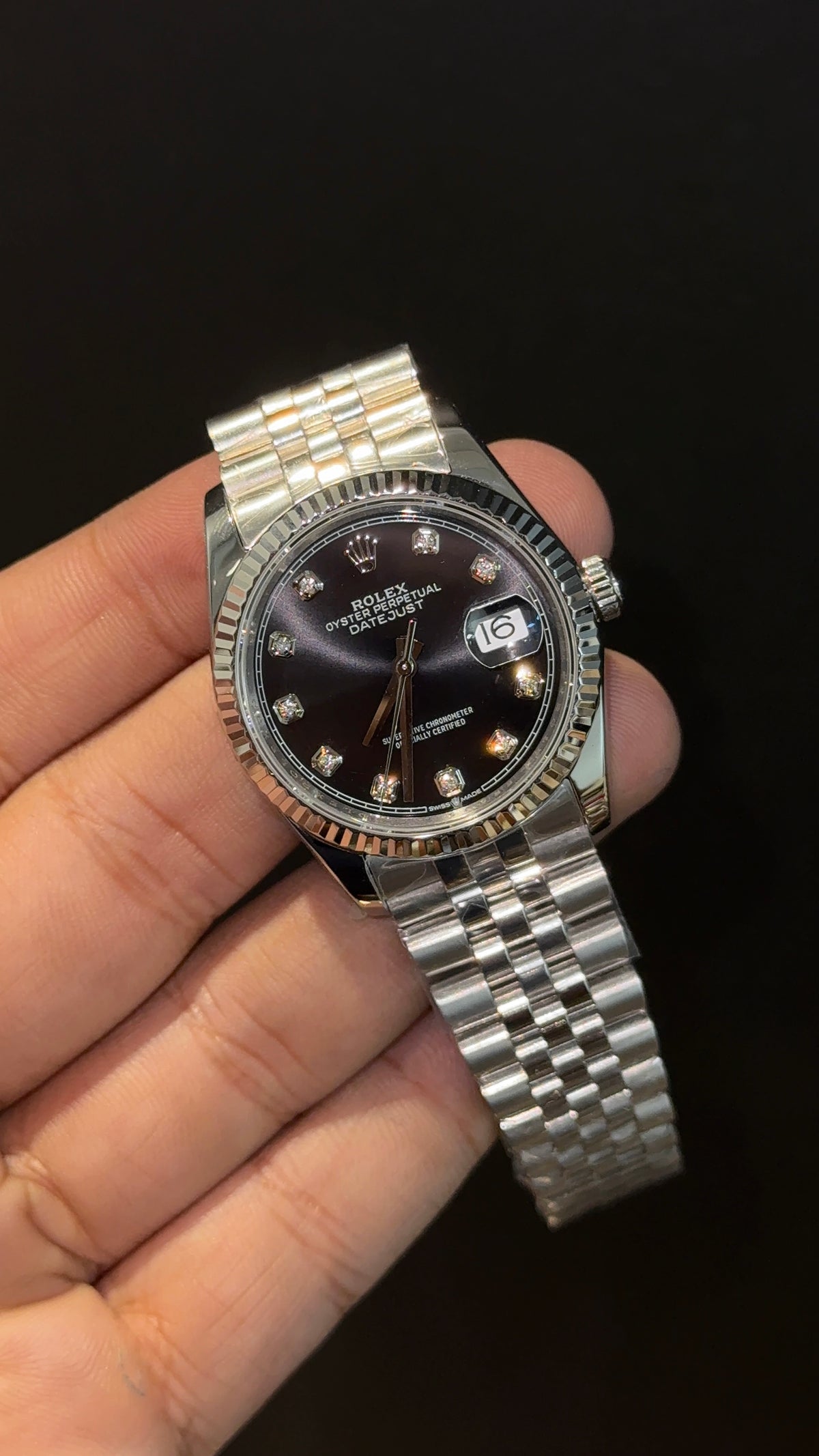 Premium DateJust | 36mm | Silver Chain | Black Diamond Dial
