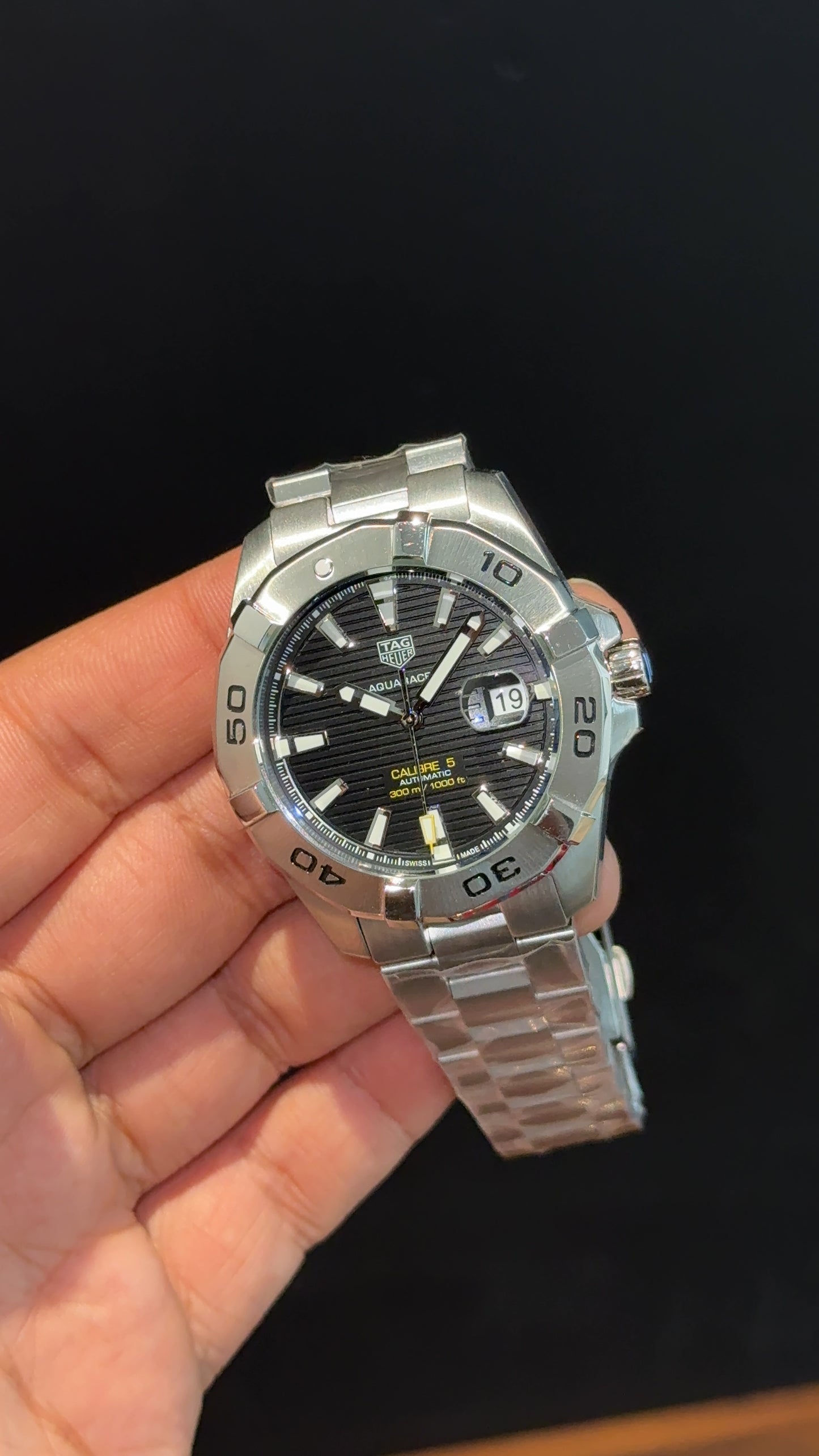 Tag Aquaracer | Calibre 5 | Silver Chain | Plain Bezel | Black Dial