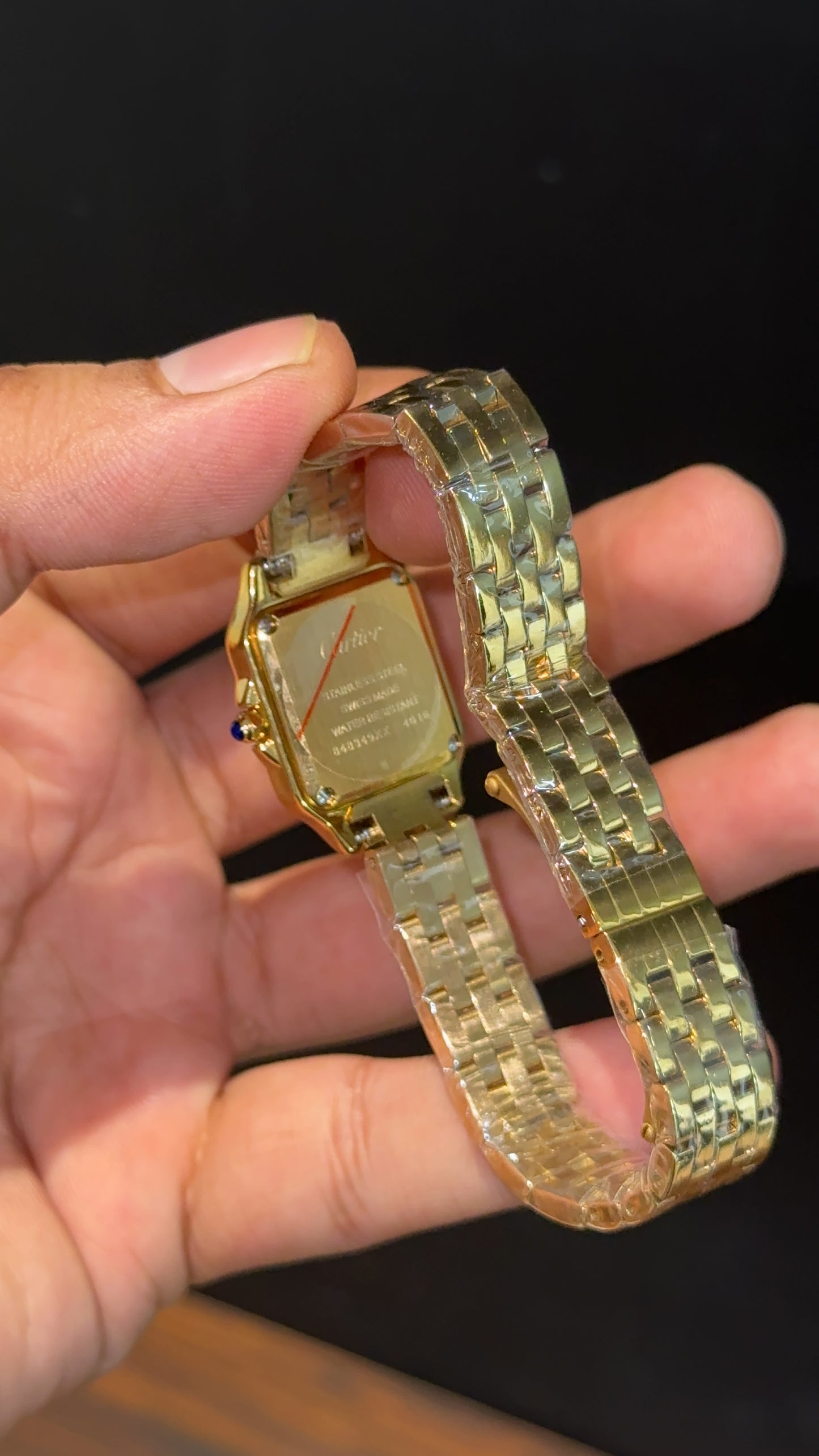 Cartier Panthere | 22mm | Woman  | Diamond Case | Gold Chain | White Dial