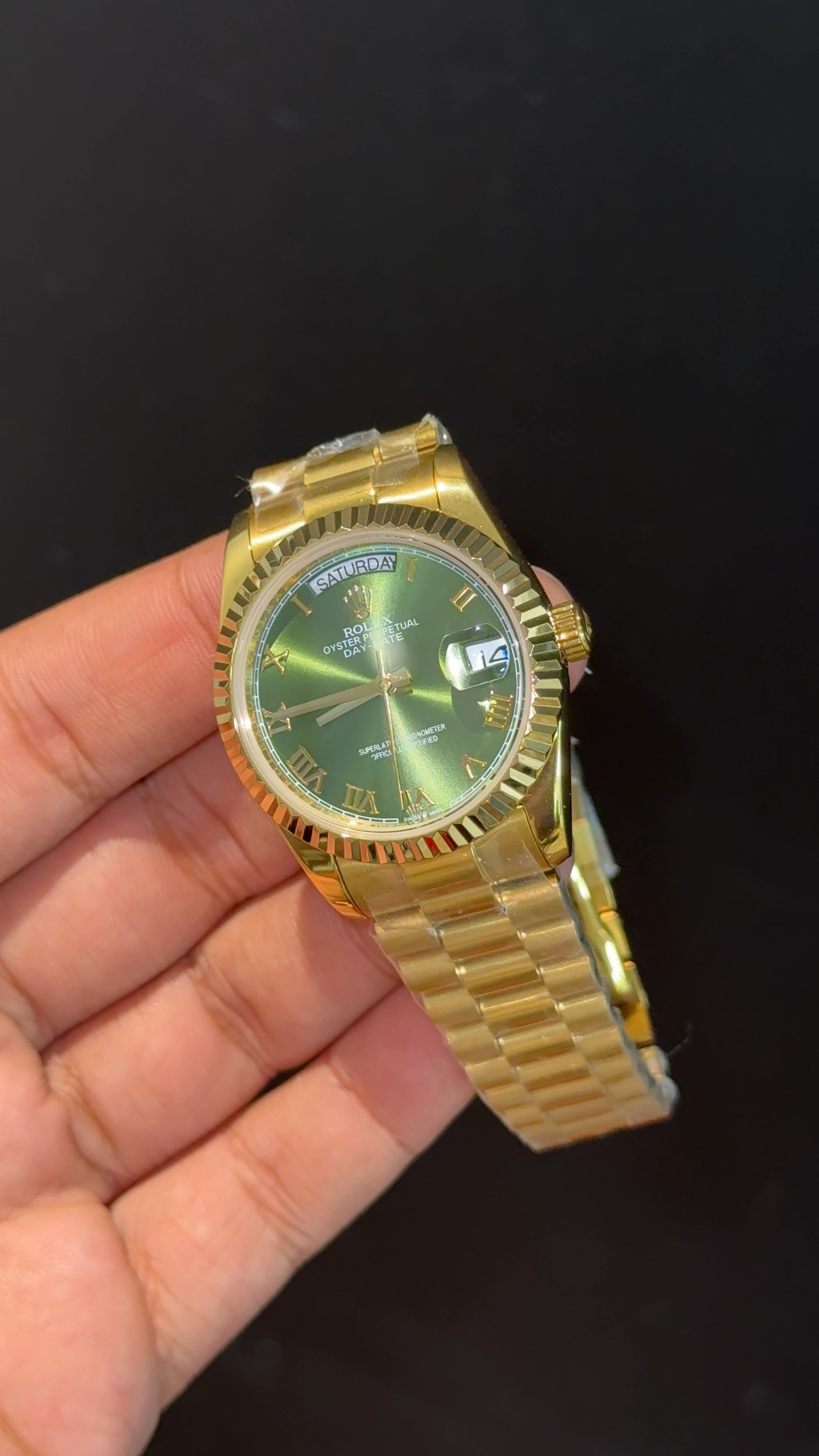 Daydate | 36mm | Gold Chain | Olive Green Dial - twentyfour