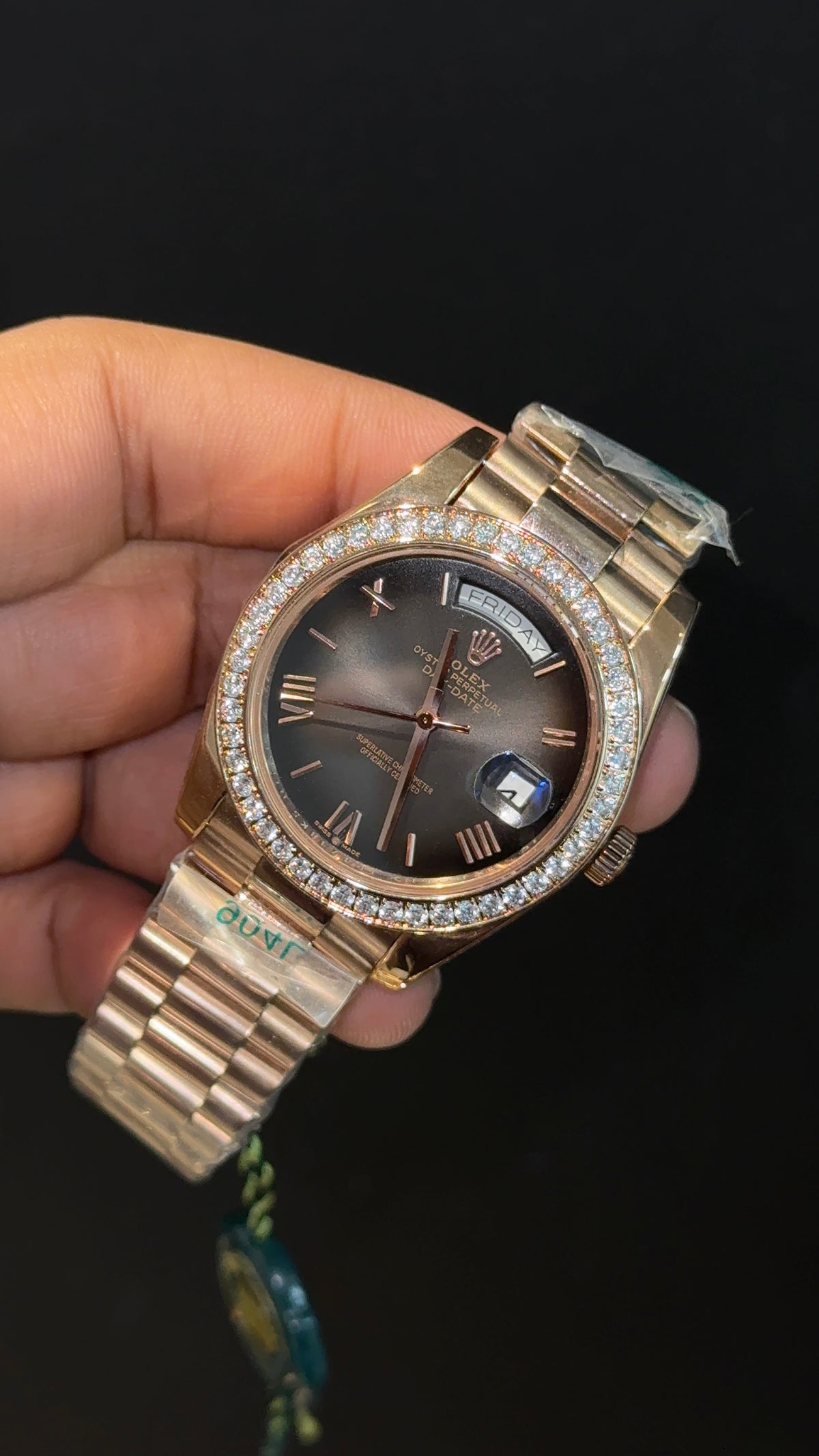 DayDate | Diamond Bezel | Rose Chain | Smokey Dial