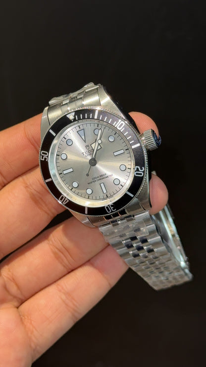 Tudor | Black Bay 68 | Silver Chain | Silver White Dial