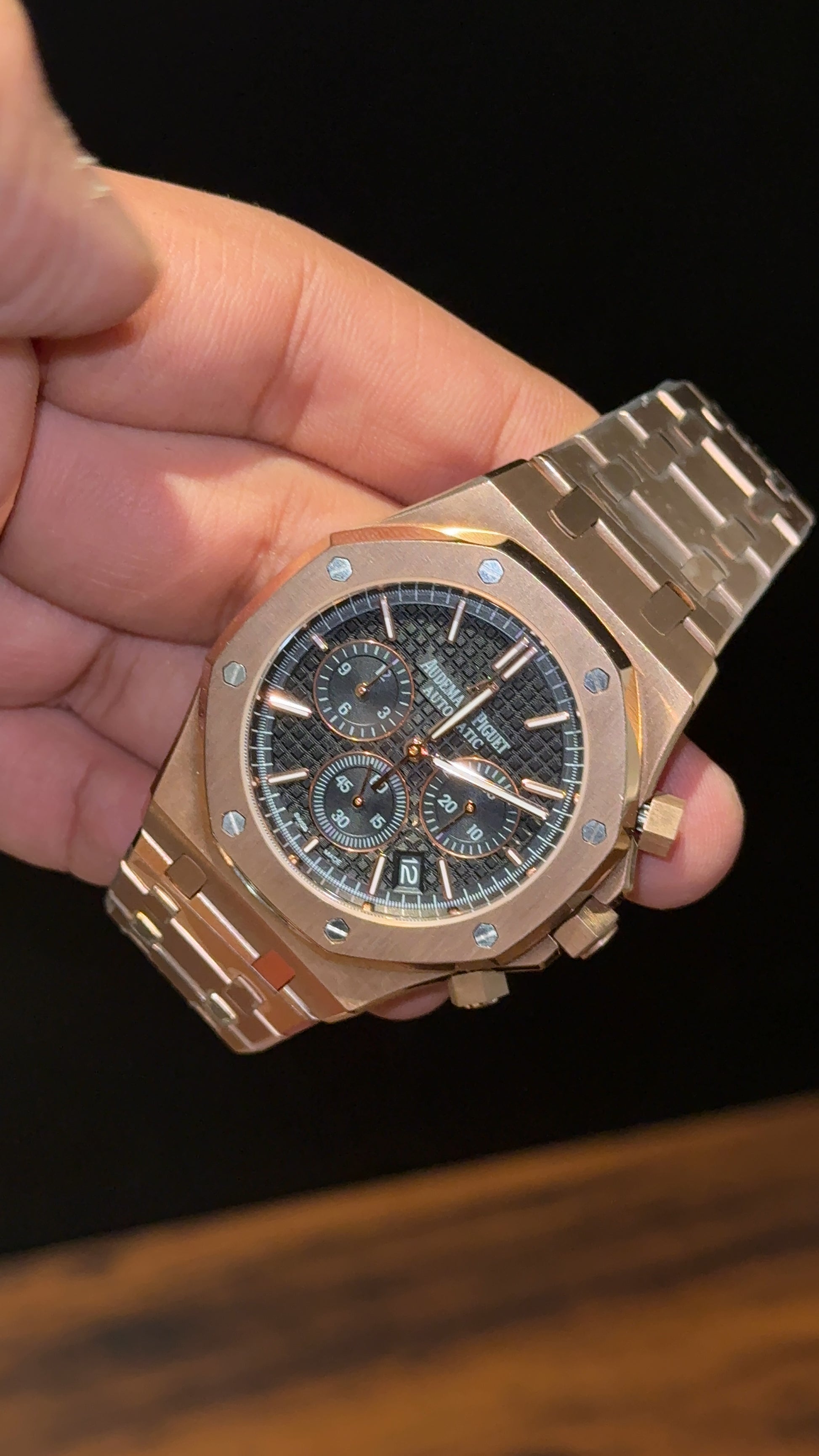 AP | Rose Chain | Chrono | Black Box Dial - twentyfour