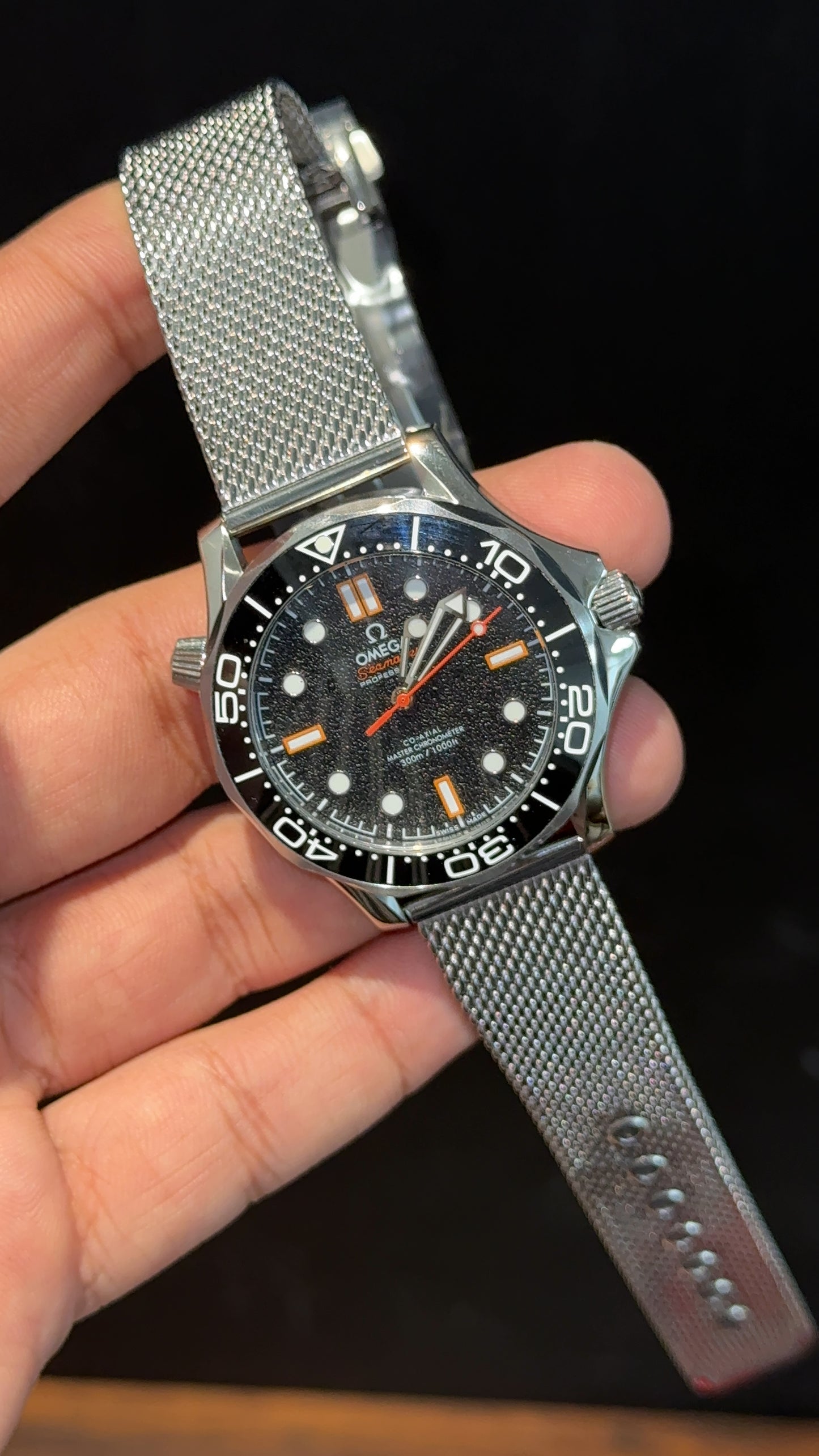 Omega Seamaster Diver | Silver Milanese Chain | Black Dial