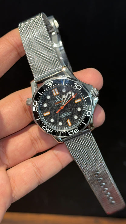 Omega Seamaster Diver | Silver Milanese Chain | Black Dial