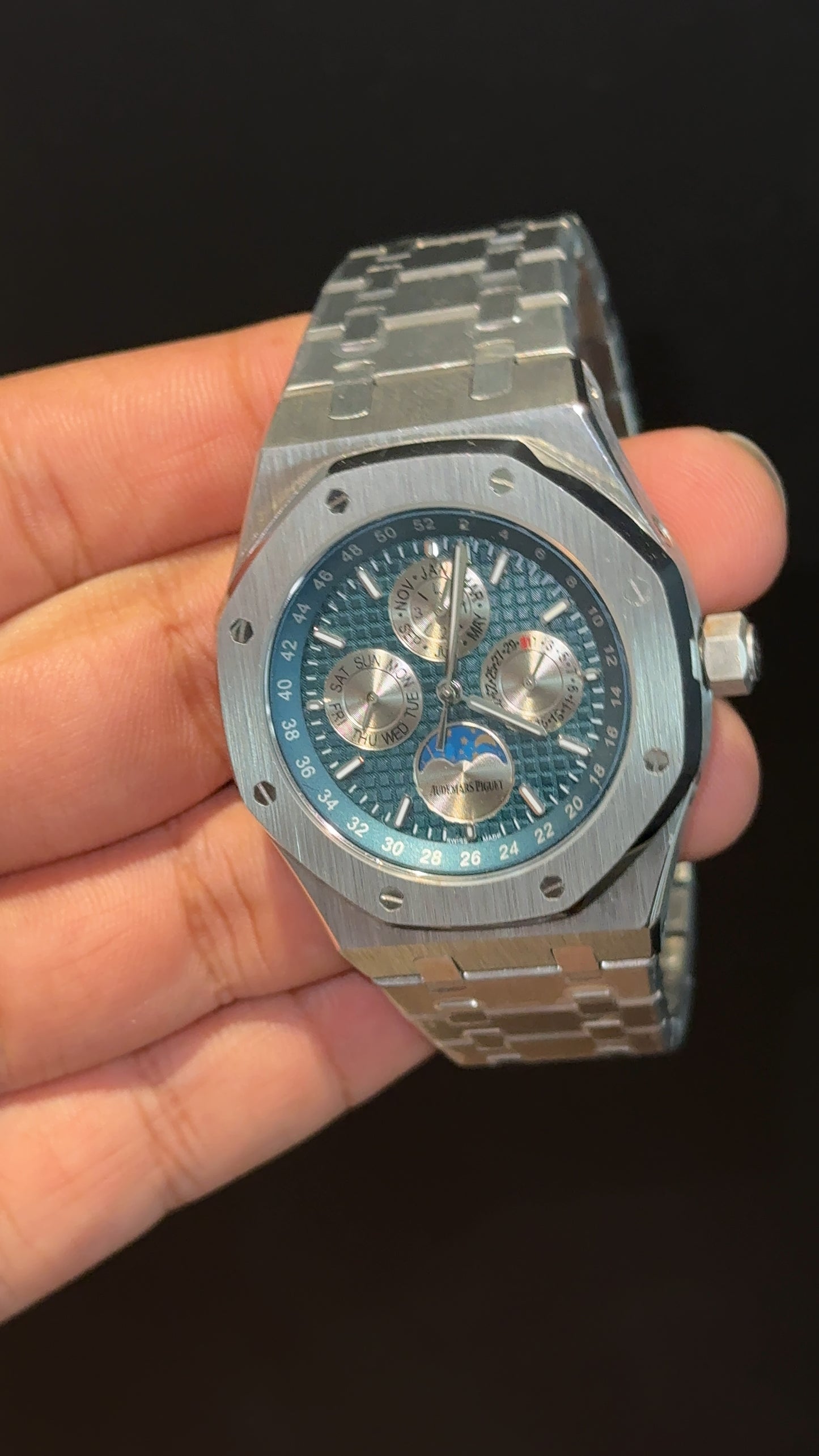 AP Auto | Silver Chain | Silver Chrono | Calendar Edition | Blue Dial