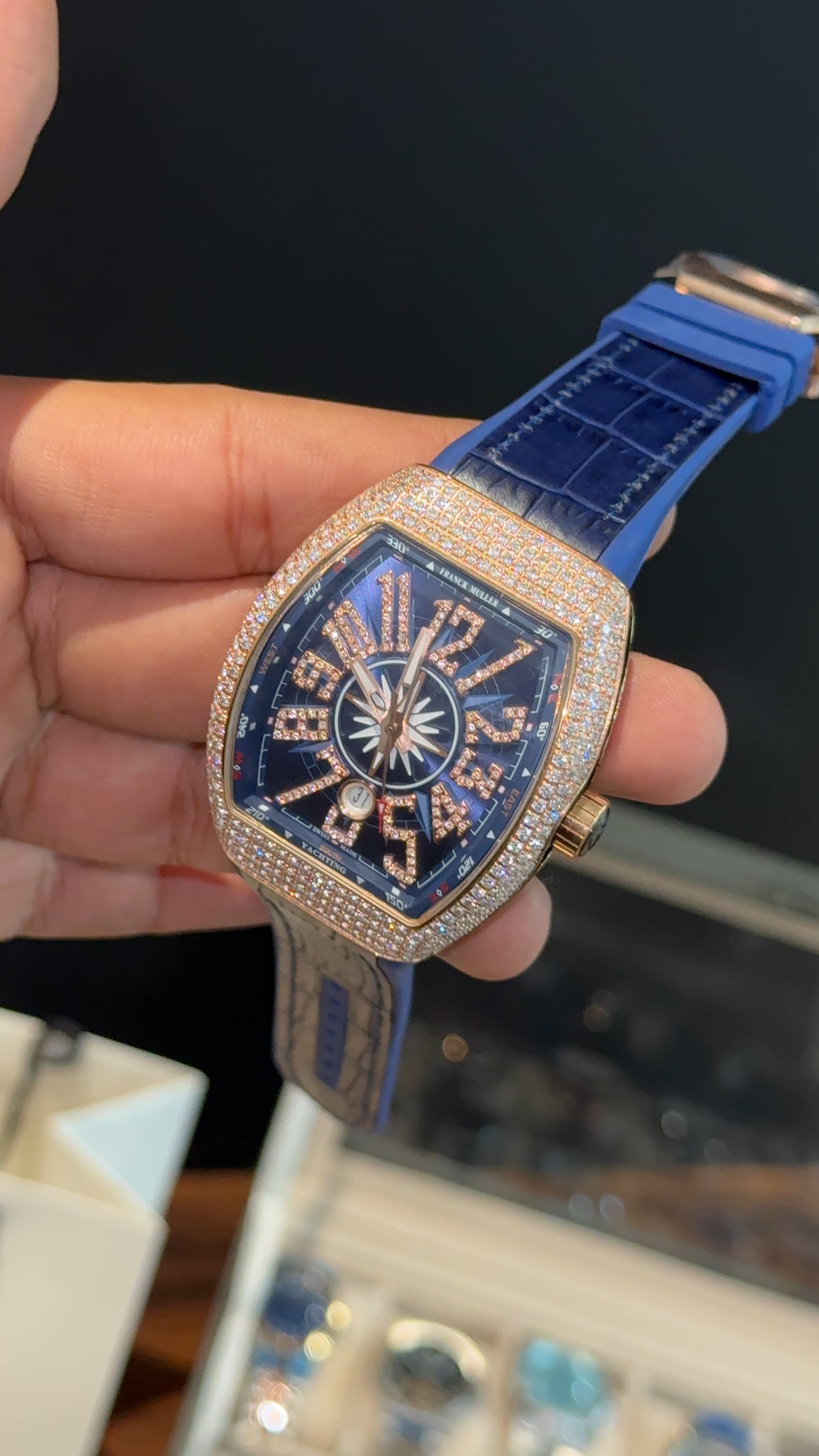 Premium Franck Muller | Vanguard V45 Edition | Yachting Rose Diamond Case | Blue Leather Strap | Blue Dial