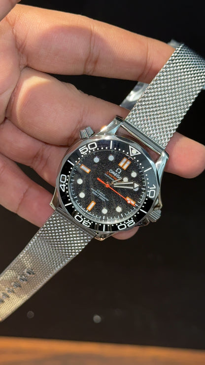Omega Seamaster Diver | Silver Milanese Chain | Black Dial