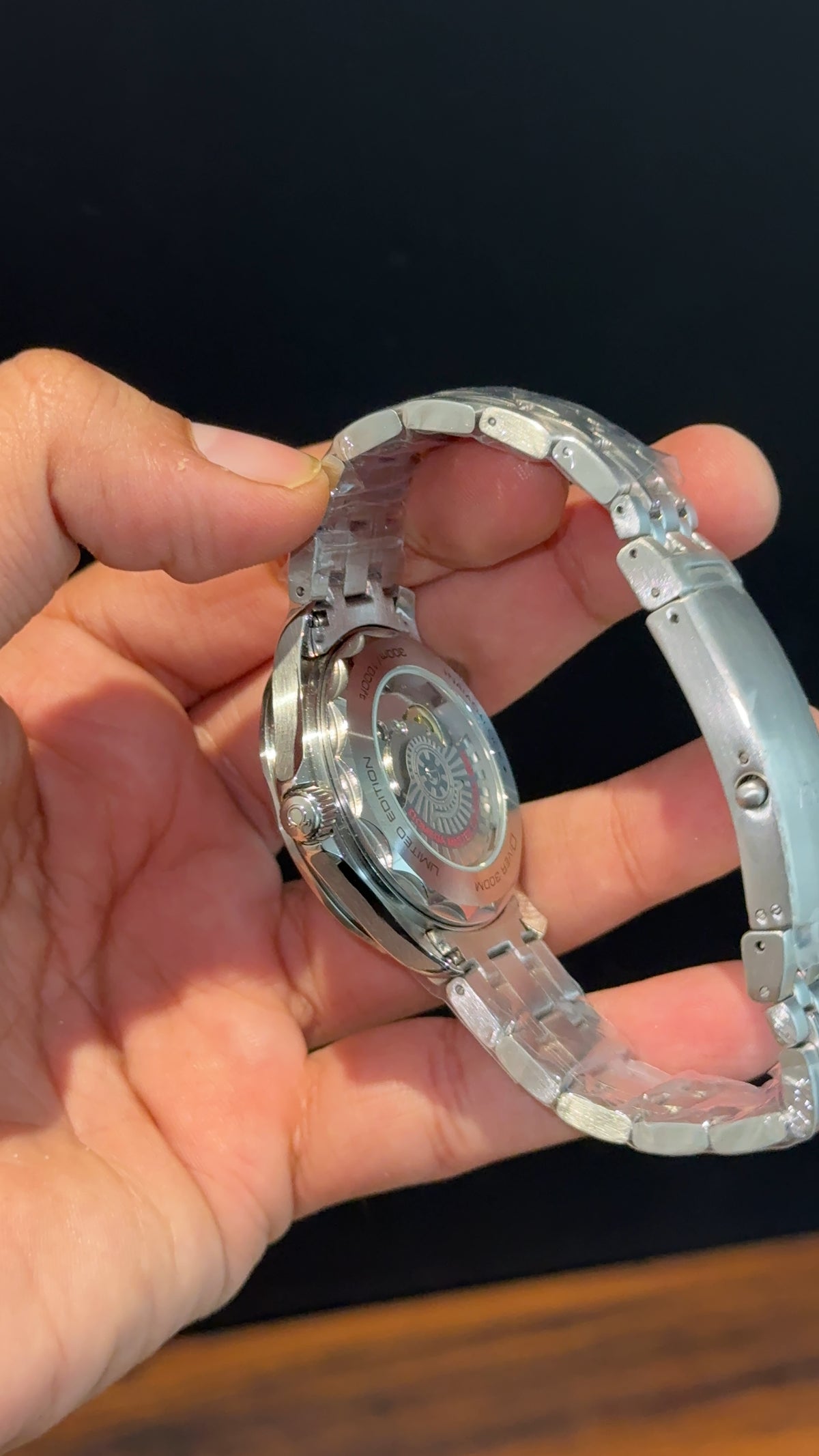 Omega Seamaster | Silver Chain | Royal Black Dial