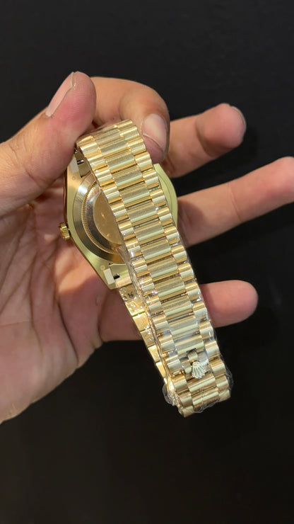 Premium Daydate | Gold Chain | Black Meteorite Dial