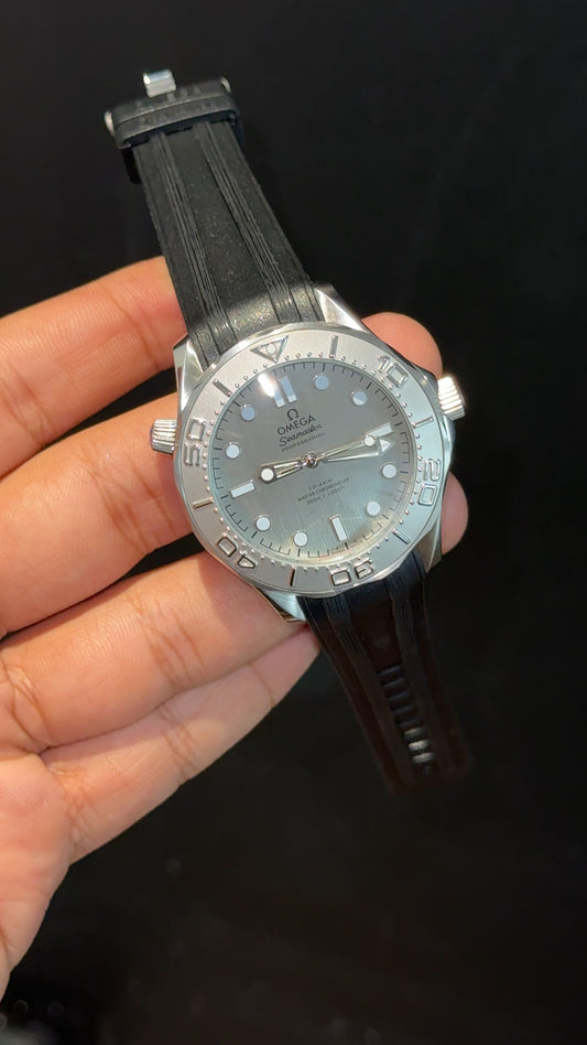 Omega Seamaster | Grey Bezel | Black Strap | Grey Dial - twentyfour
