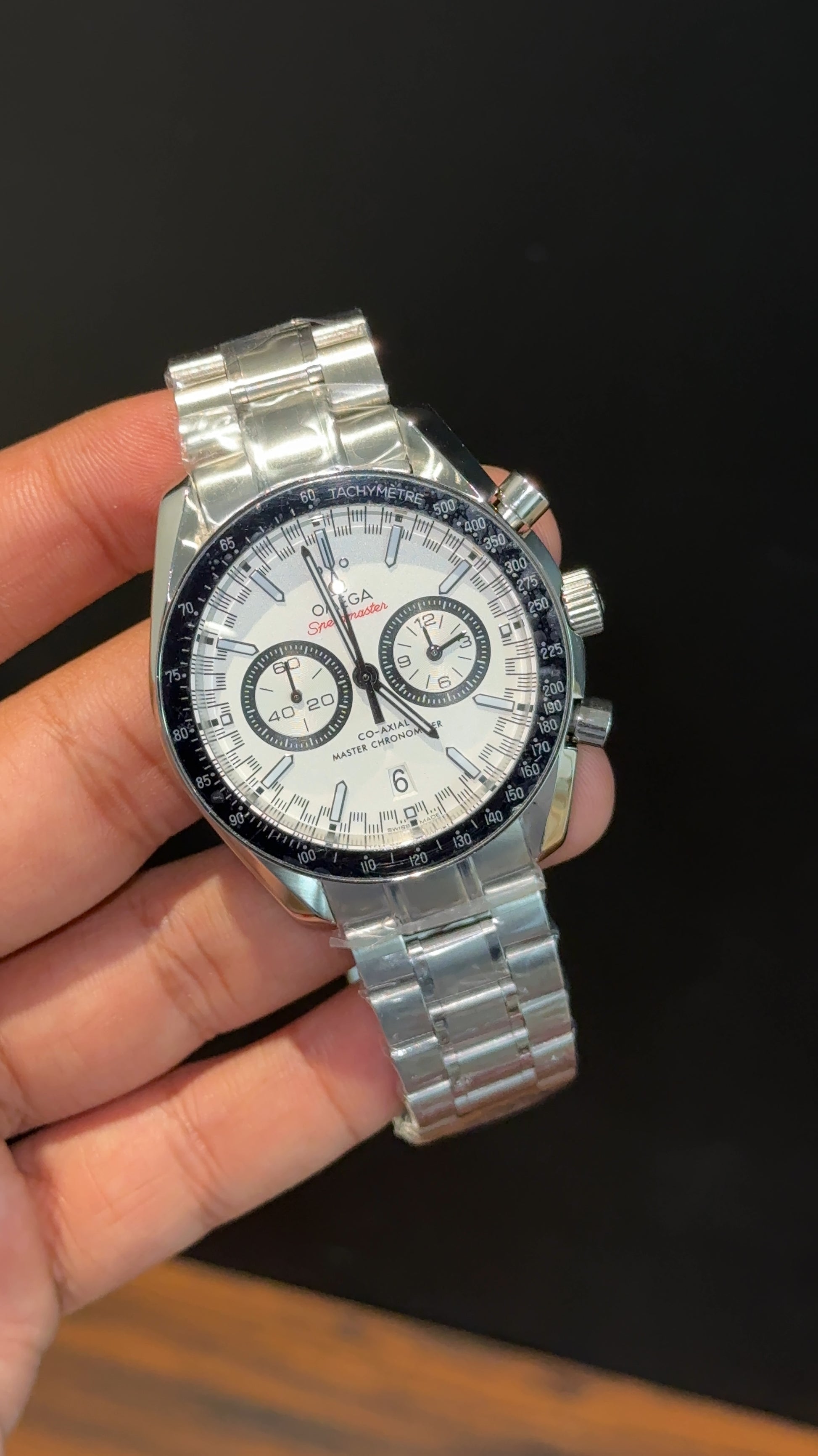 Omega Speedmaster | Master Chrono | Snoopy | White Dial - twentyfour