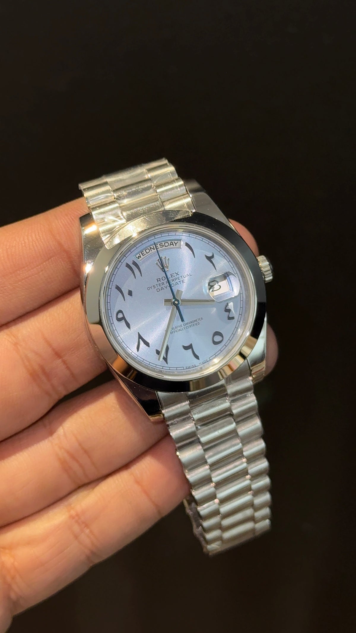 Premium Daydate | Plain Bezel  | Silver Chain | Sky Blue Arabic Dial