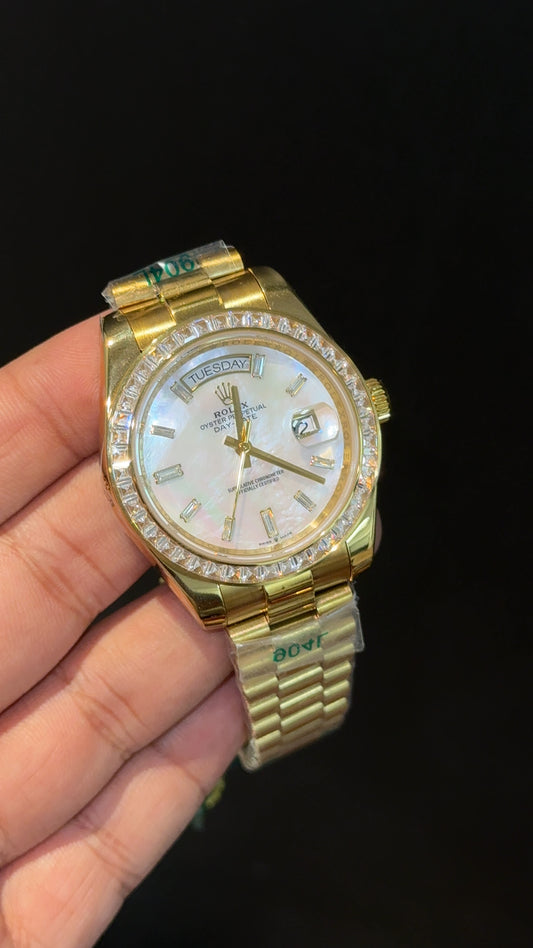 DayDate | Diamond Bezel | Gold Chain | White Shade Dial