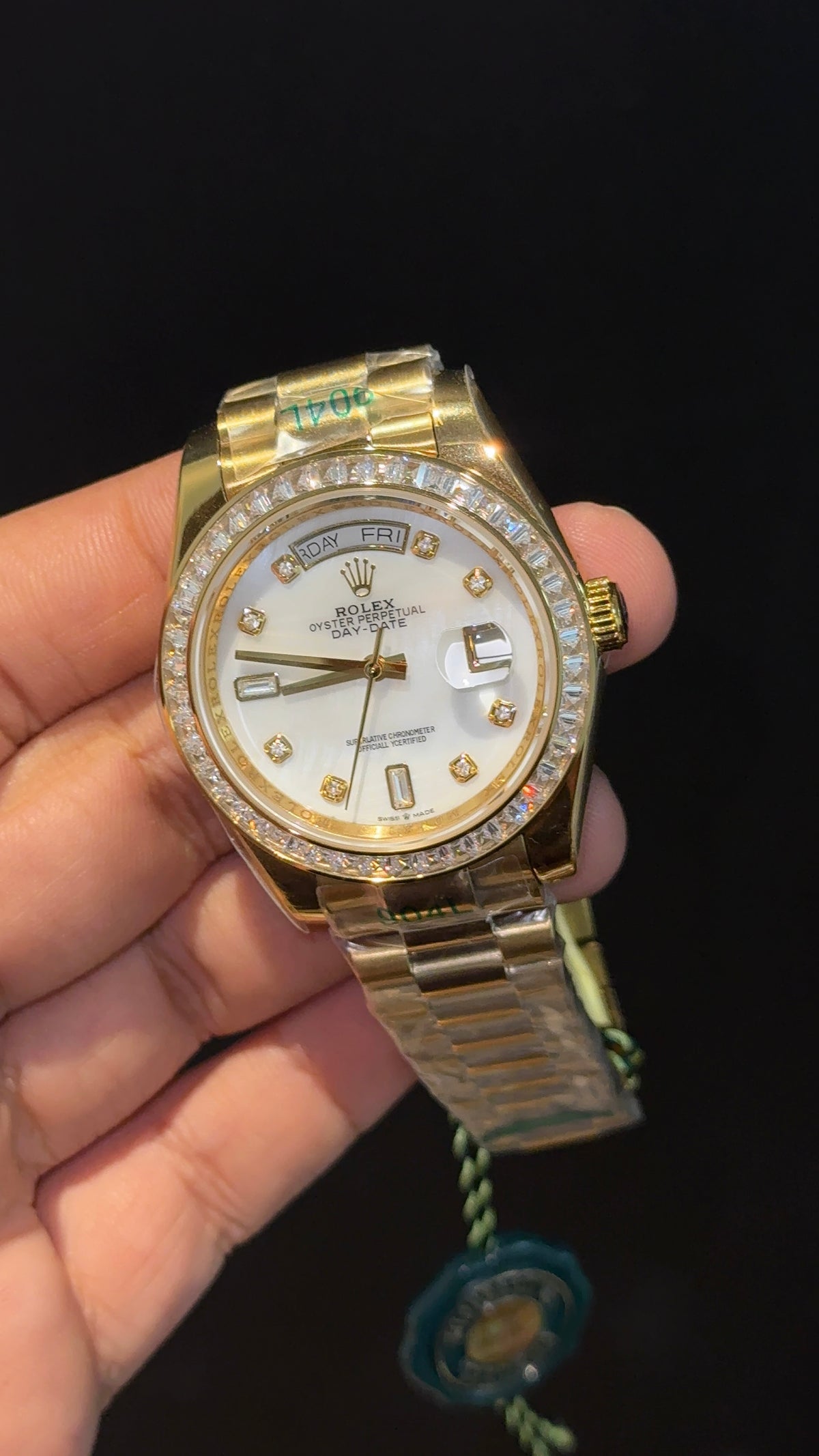 DayDate | Diamond Bezel | Gold Chain | White Diamond Dial