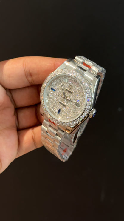 Daydate | Mother Of Pearl | Silver Chain | White Pearl Dial