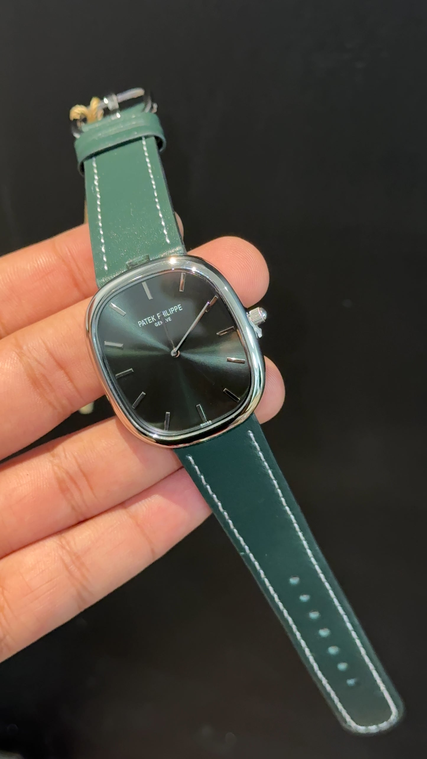 Pp Ellipse | Silver Case | Green Leather Strap | Green Ebony Dial