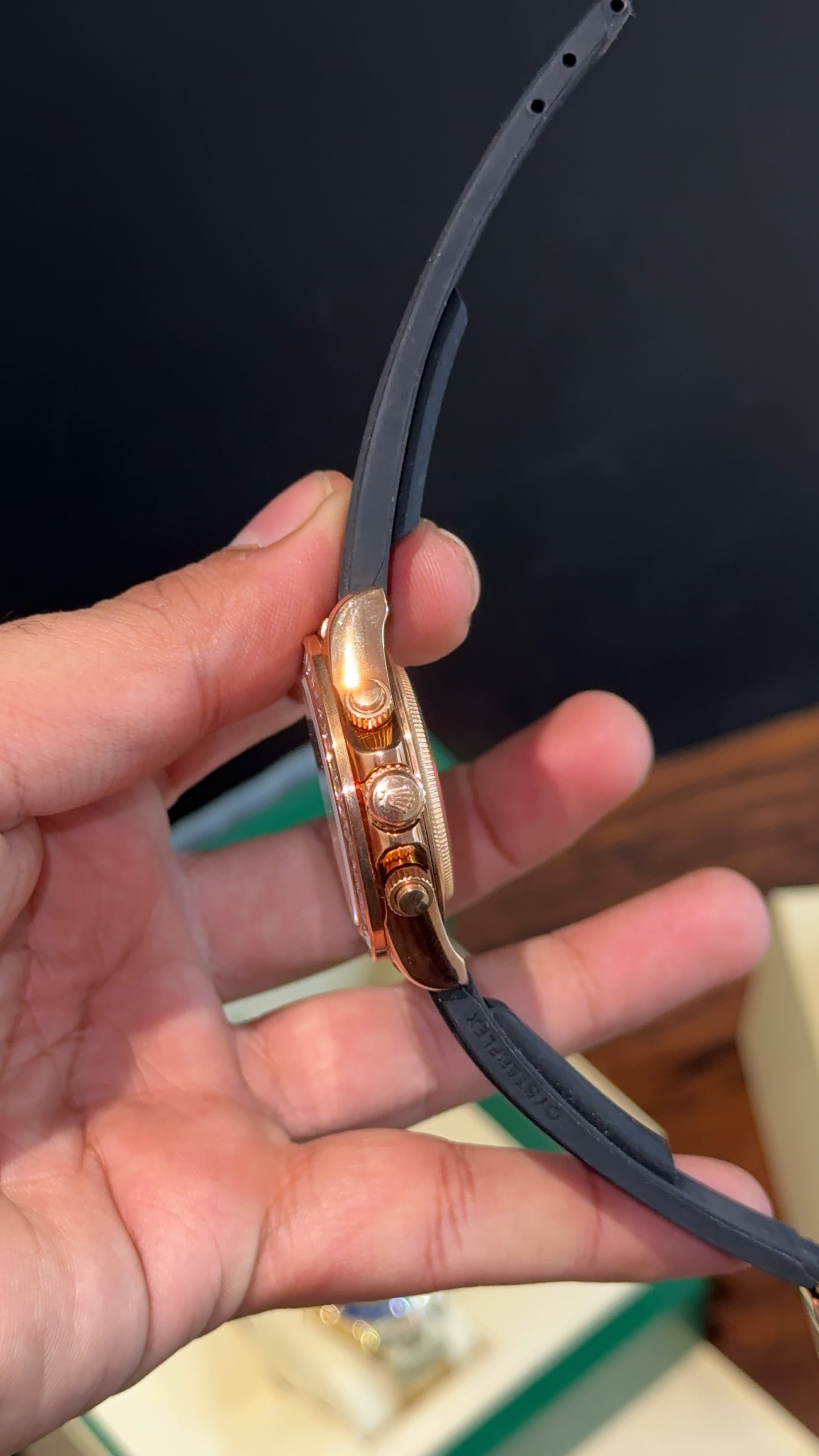 Daytona Rose | Diamond Case | Black Pvc Strap | Diamond Digit | Chrono | Rose Pearl Dial