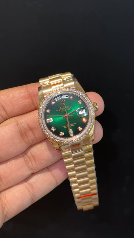 Daydate | 36mm | Rose Chain | Diamond Case | Diamond Digit | Gradient Green Dial - twentyfour