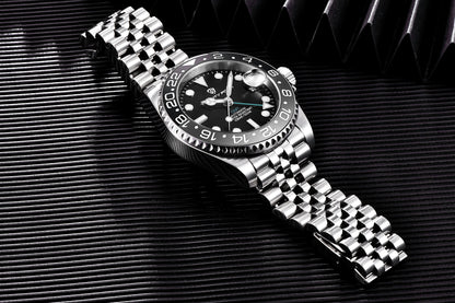 Twenty Four TF-1553 GMT | Bruce Wayne