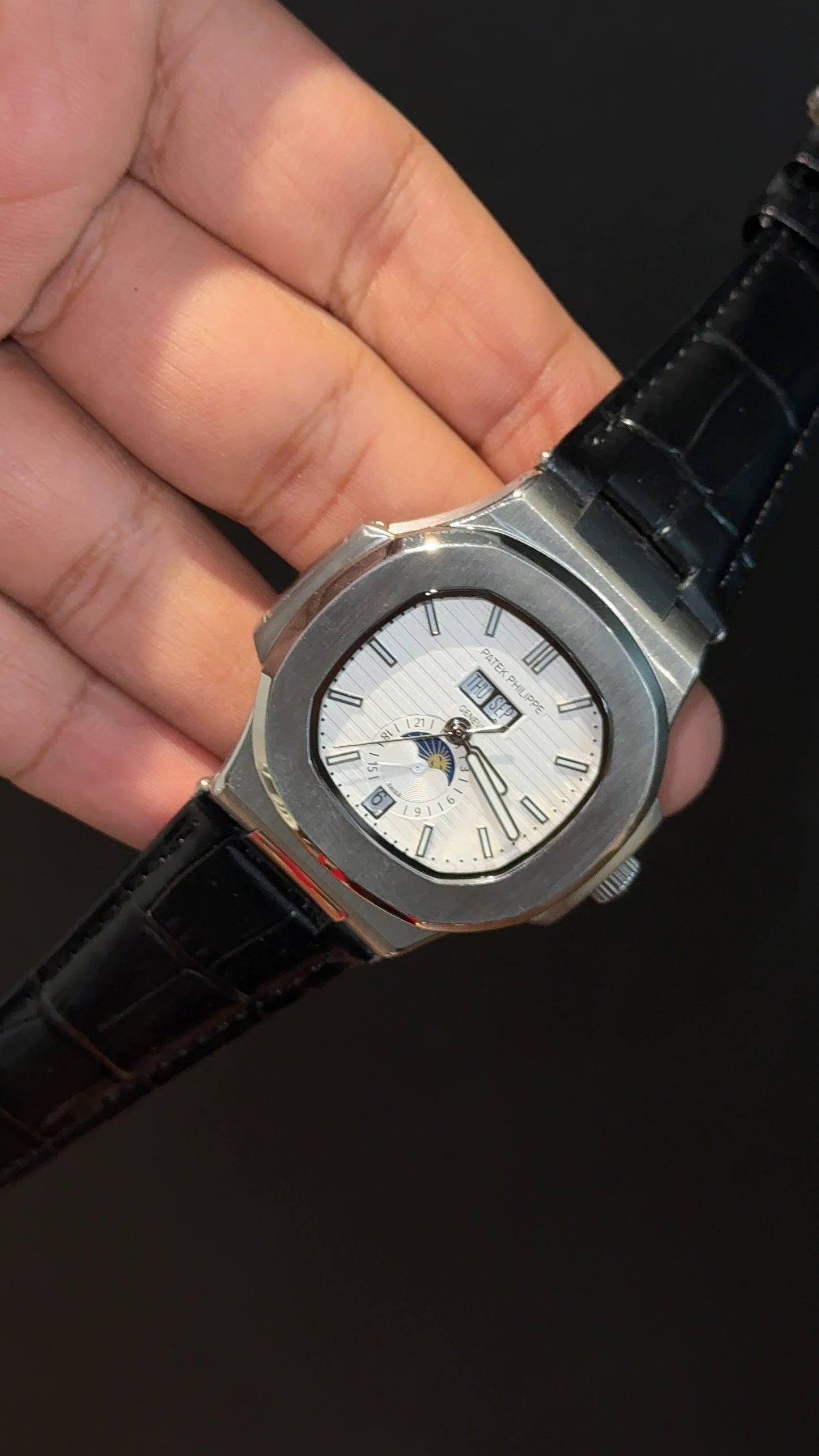 Pp Auto | Moonphase | Yearly Edition | Silver Case | Black Leather Strap | White Dial