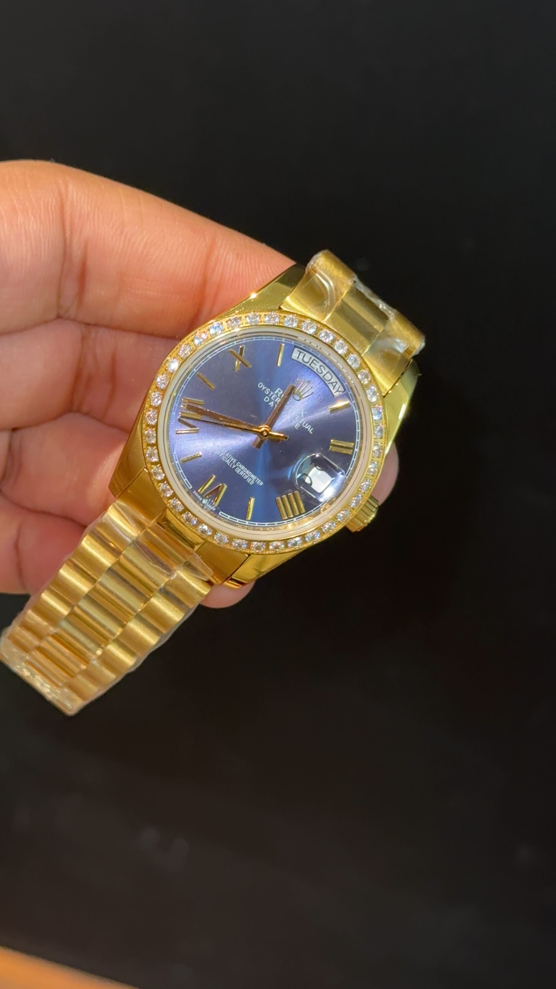 Daydate | 36mm | Gold Chain | Diamond Case | Purplish Index Dial - twentyfour