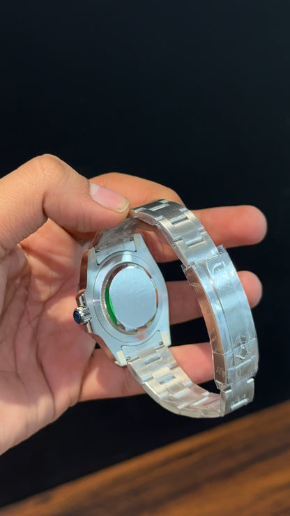 Premium Submariner | Silver Chain | Green Bezel | Black Dial