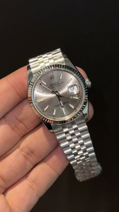 Premium DateJust | 36mm | Silver Chain | Light Grey Dial