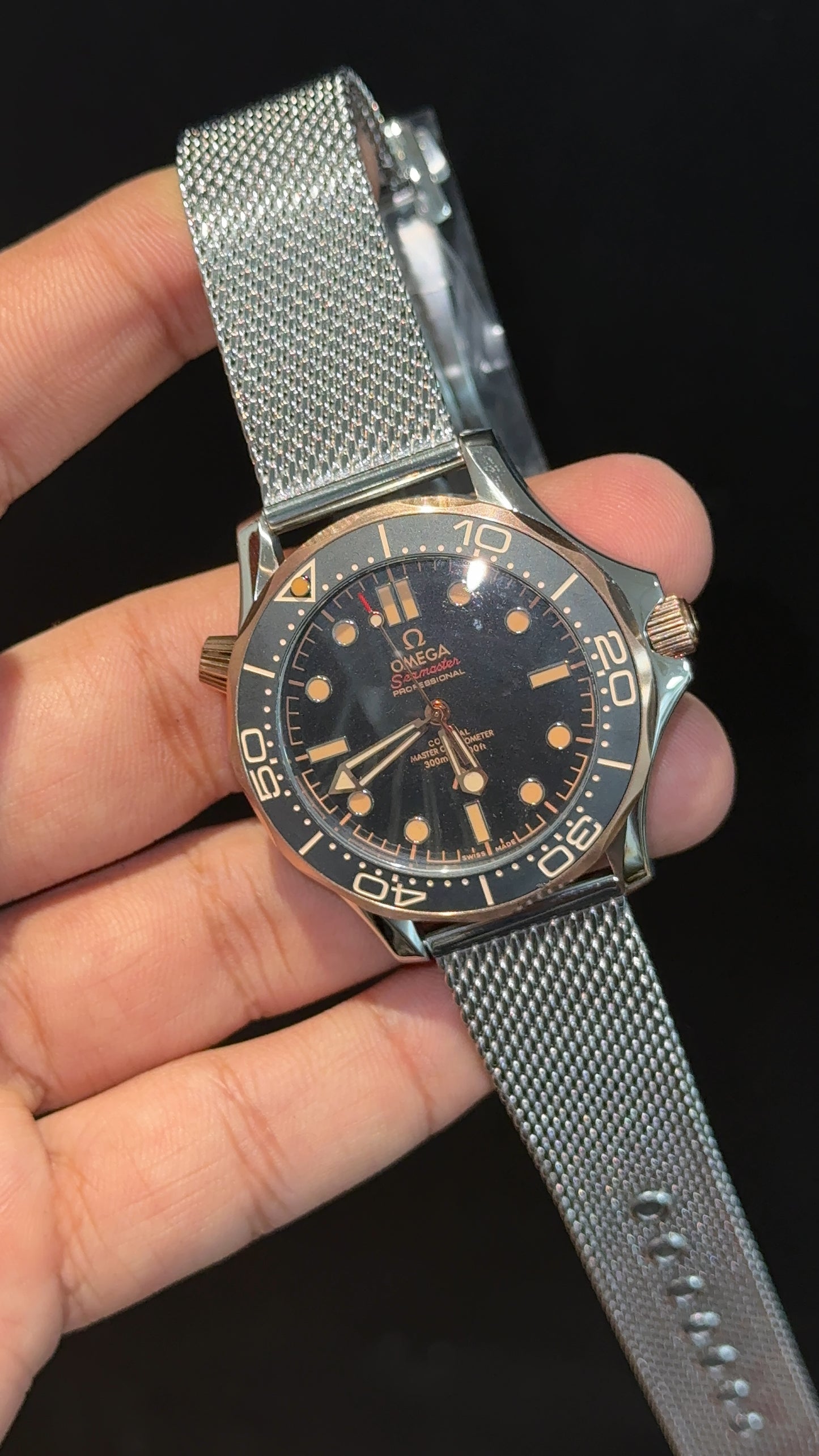 Omega Seamaster Diver | Silver Milanese Chain | Rose Black Dial