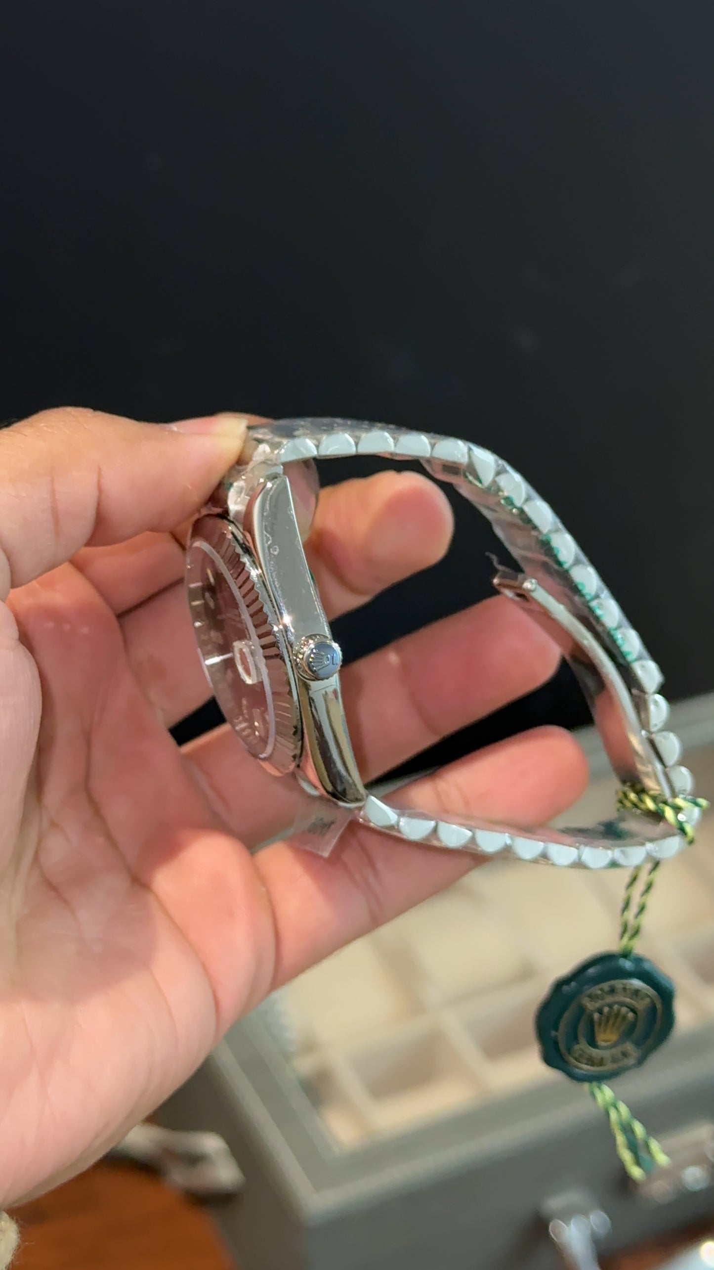 DayDate | Silver Chain | Pearls Digits | Black Dial